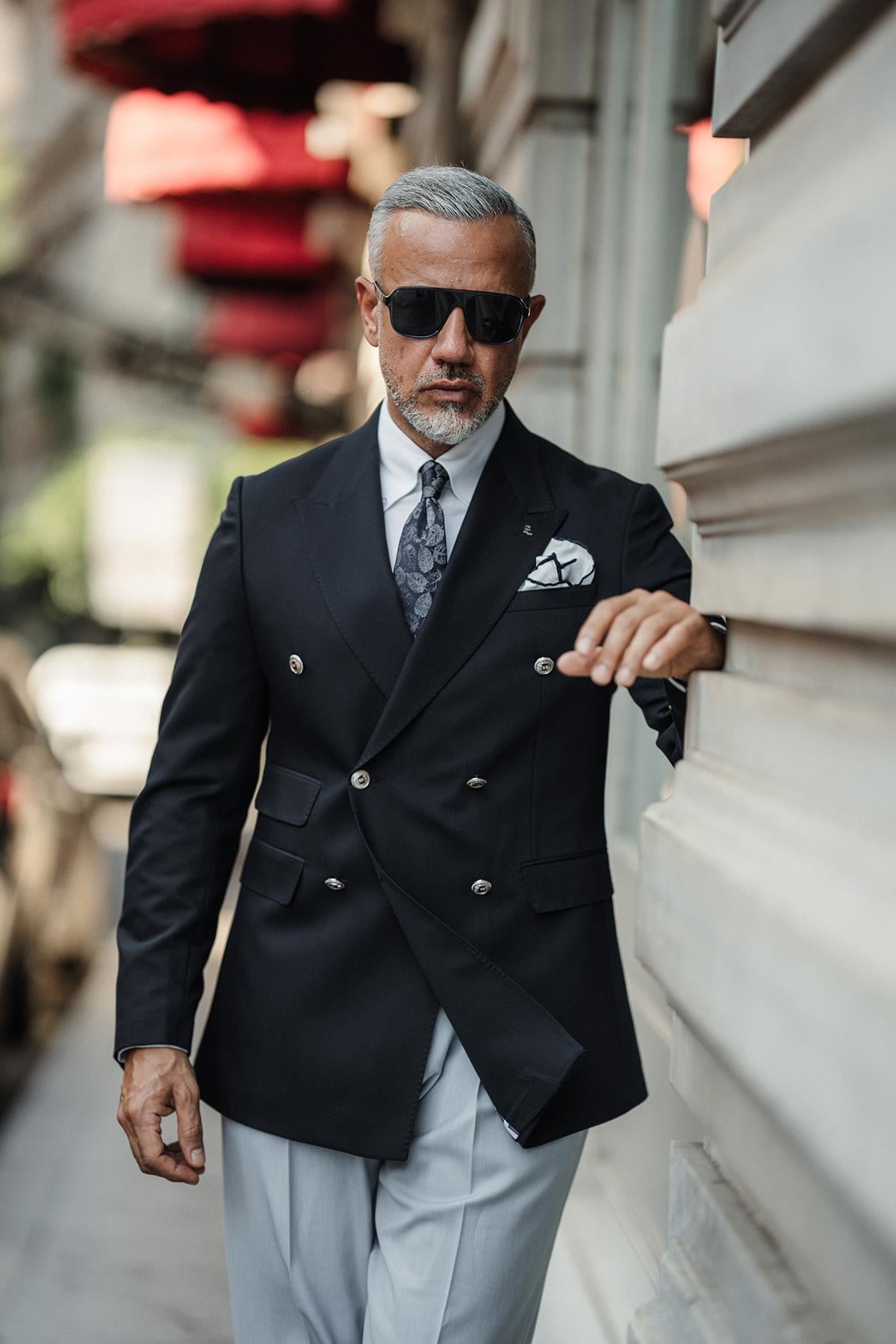 DOUBLE BREASTED CLASSIC BLAZER