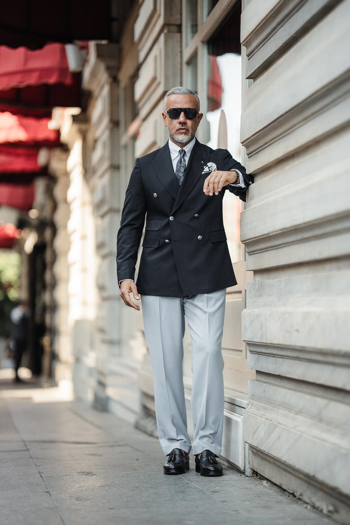 DOUBLE BREASTED CLASSIC BLAZER