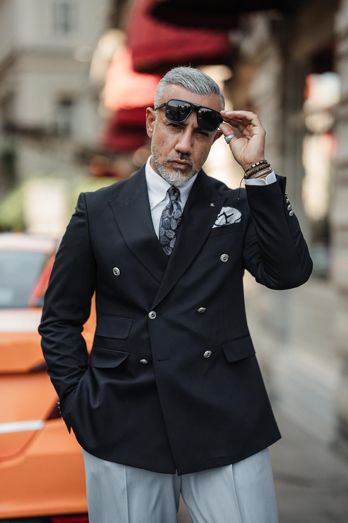 DOUBLE BREASTED CLASSIC BLAZER