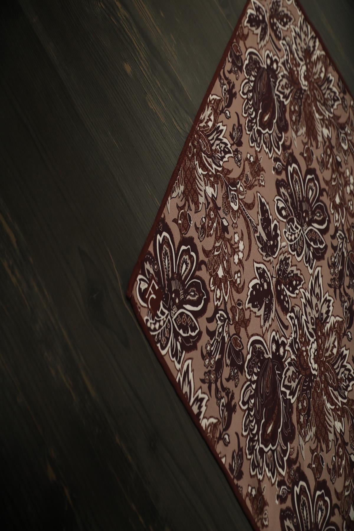 FC PREMIUM HANDKERCHIEF