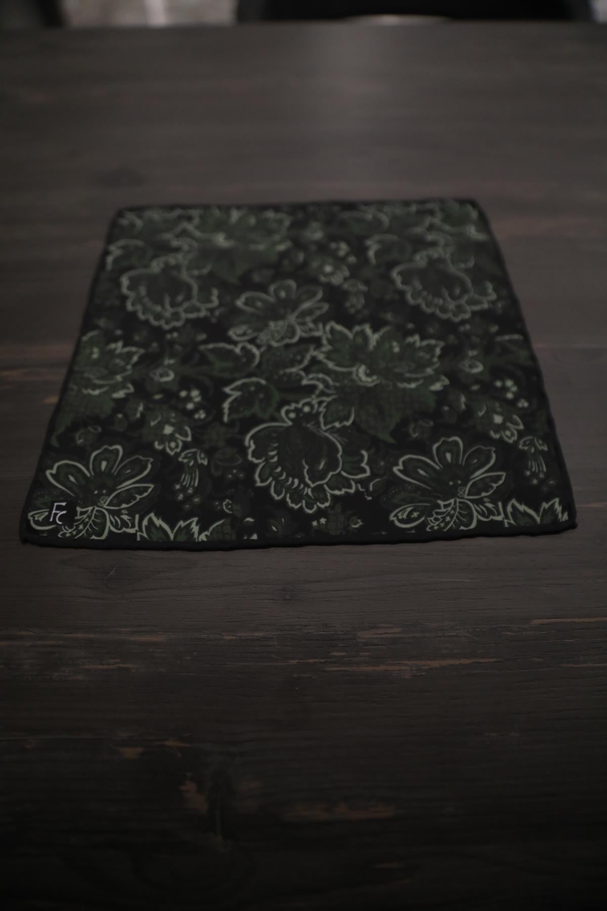 FC PREMIUM HANDKERCHIEF