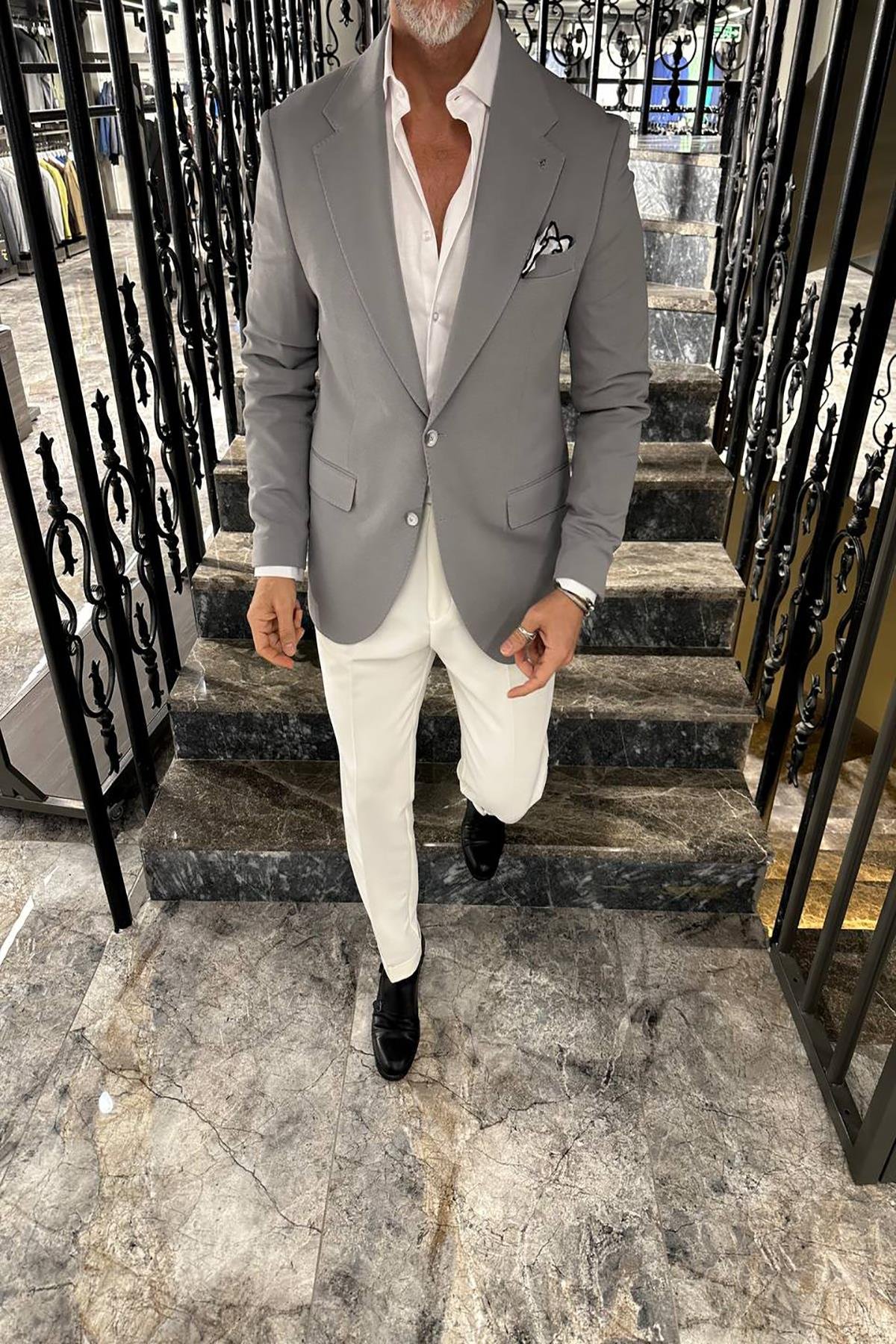 WIDE COLLAR JACKET