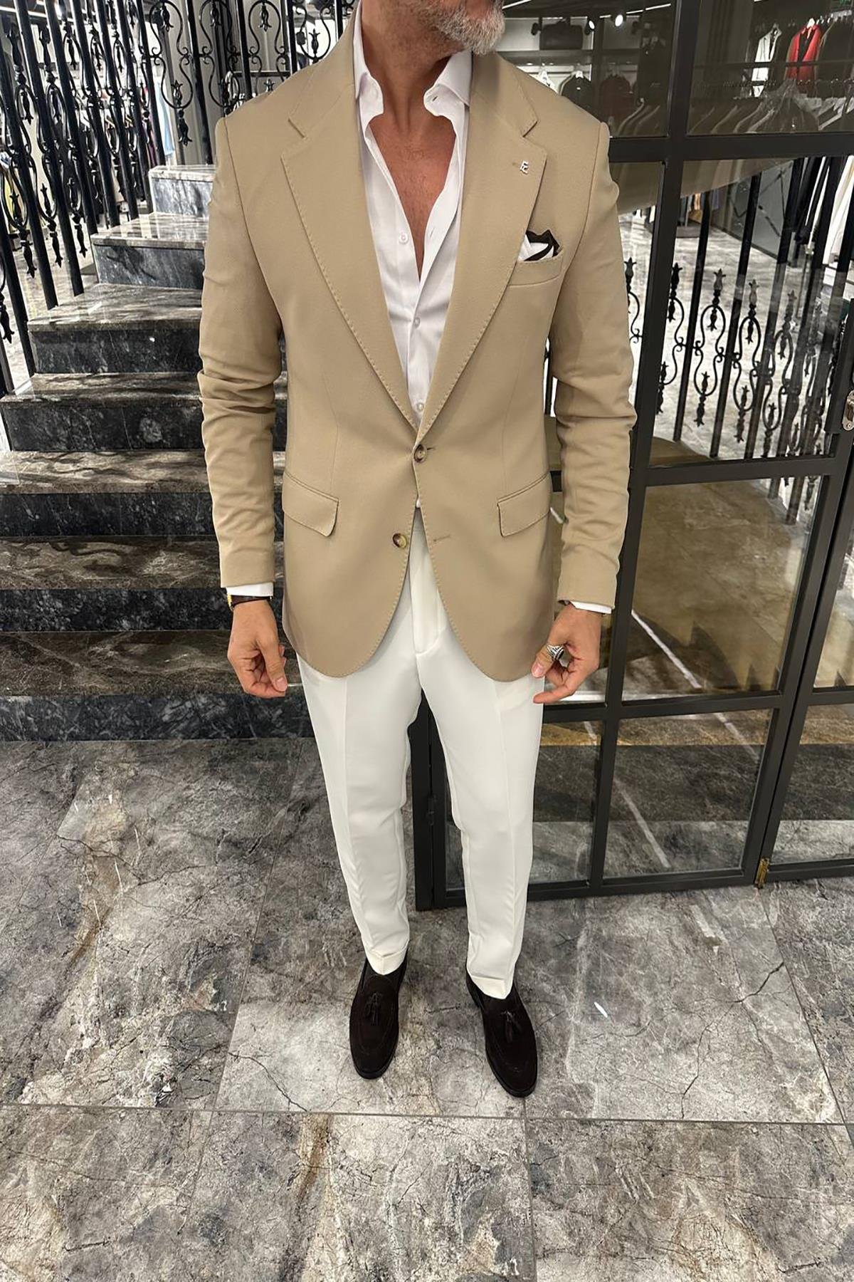WIDE COLLAR JACKET