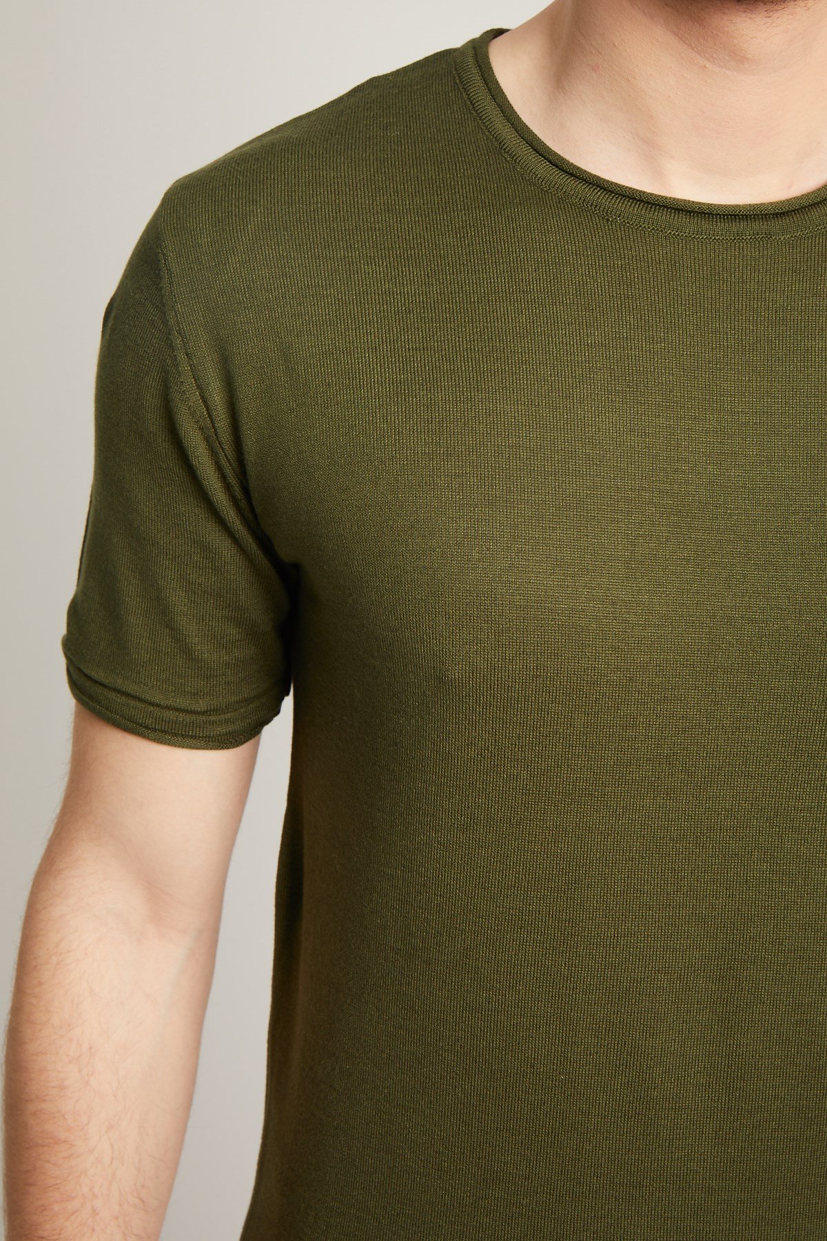 HAKİ SOSİS YAKA KISA KOL PAMUK KARIŞIM ERKEK TRİKO - SLIM FIT