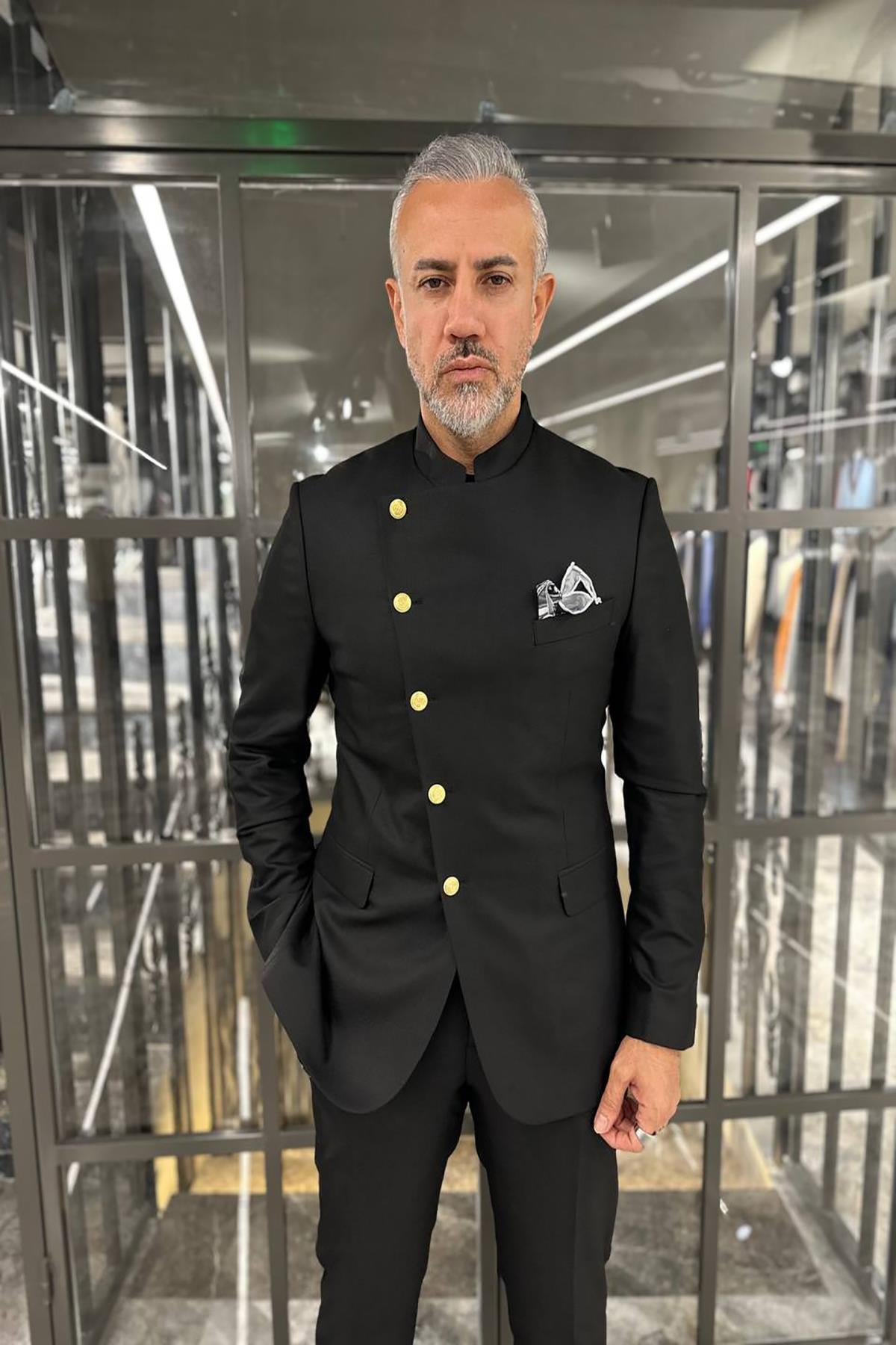 HAKİM YAKA TAKIM ELBİSE 