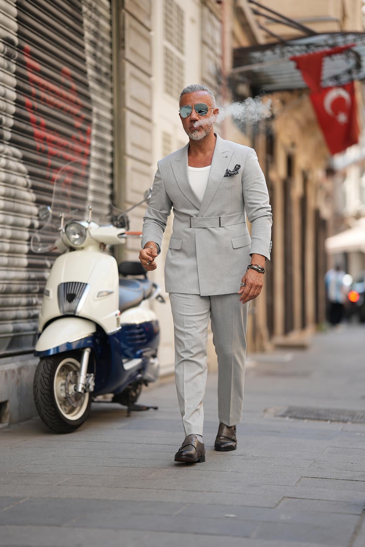 KEMERLİ ÇITÇITLI TAKIM ELBİSE