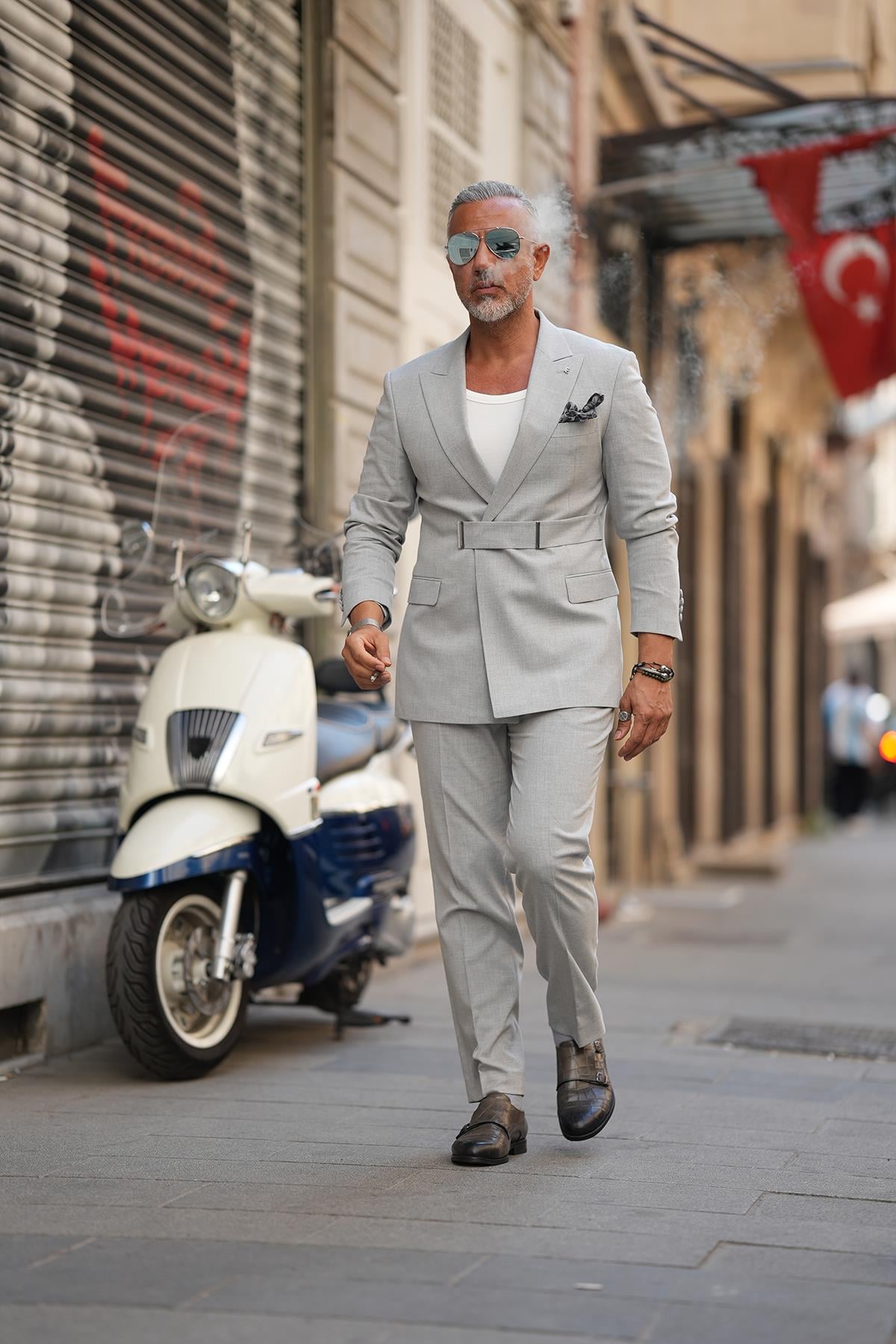KEMERLİ ÇITÇITLI TAKIM ELBİSE