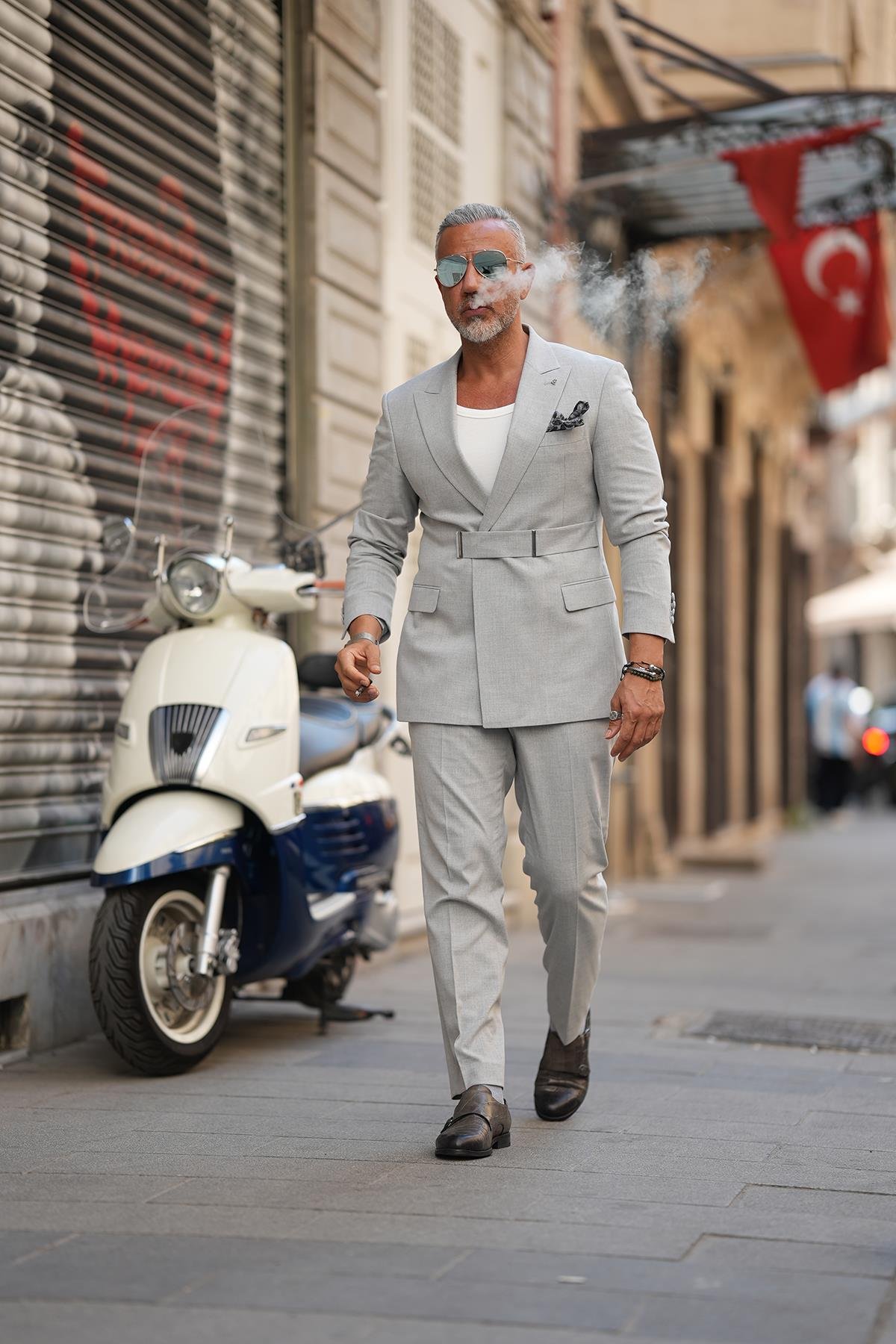 KEMERLİ ÇITÇITLI TAKIM ELBİSE