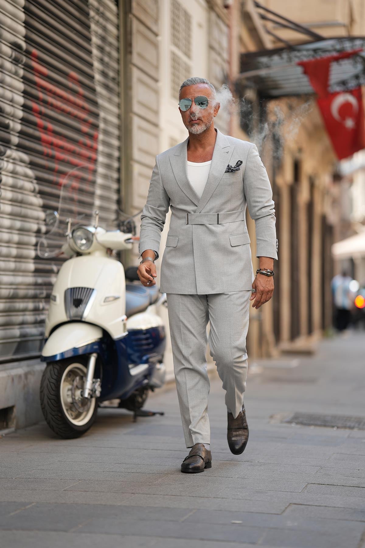 KEMERLİ ÇITÇITLI TAKIM ELBİSE