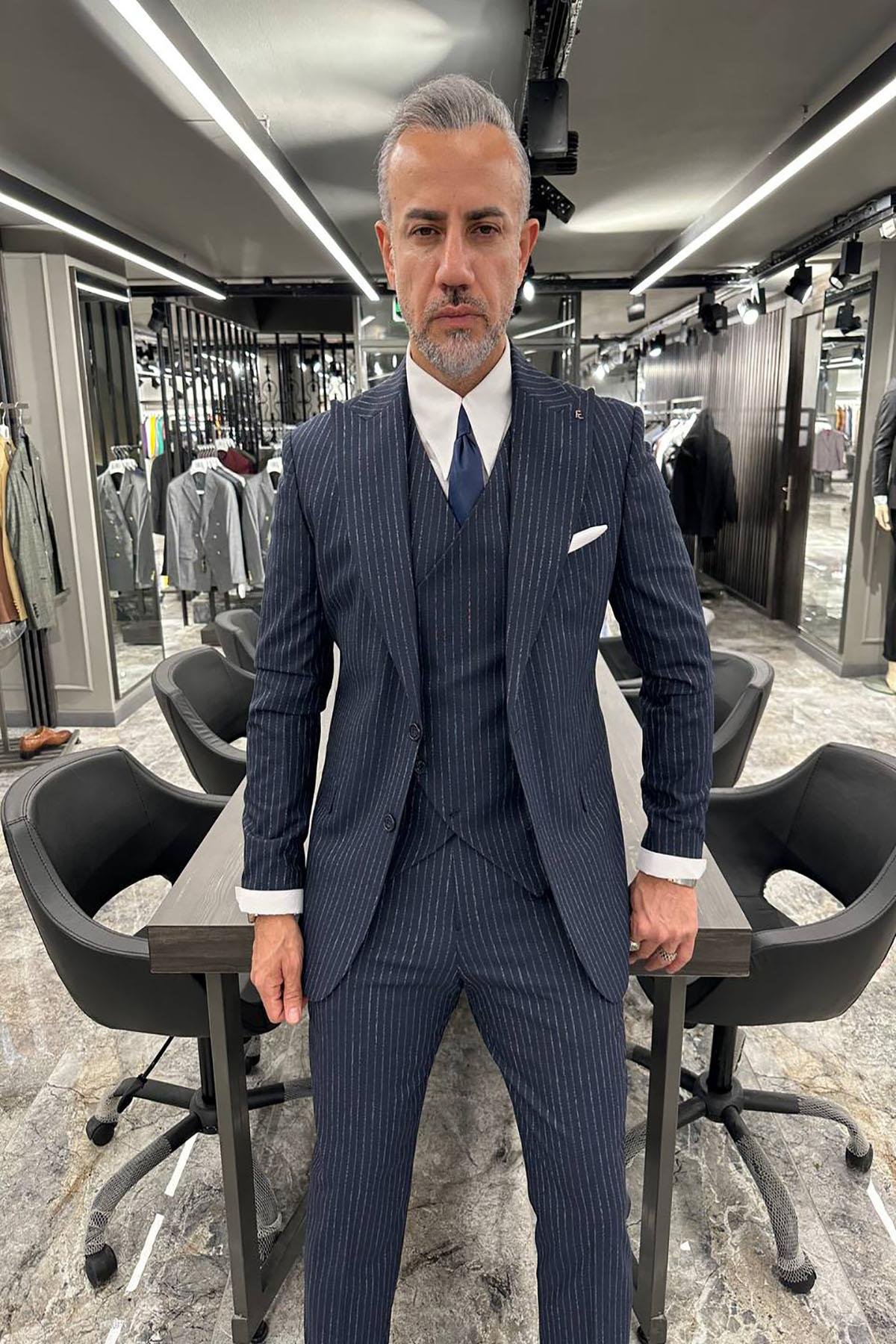 NAVY BLUE VEST SUIT