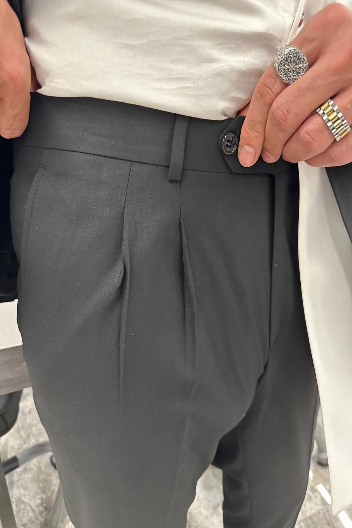 PREMIUM SUIT WITH WHITE SCARF