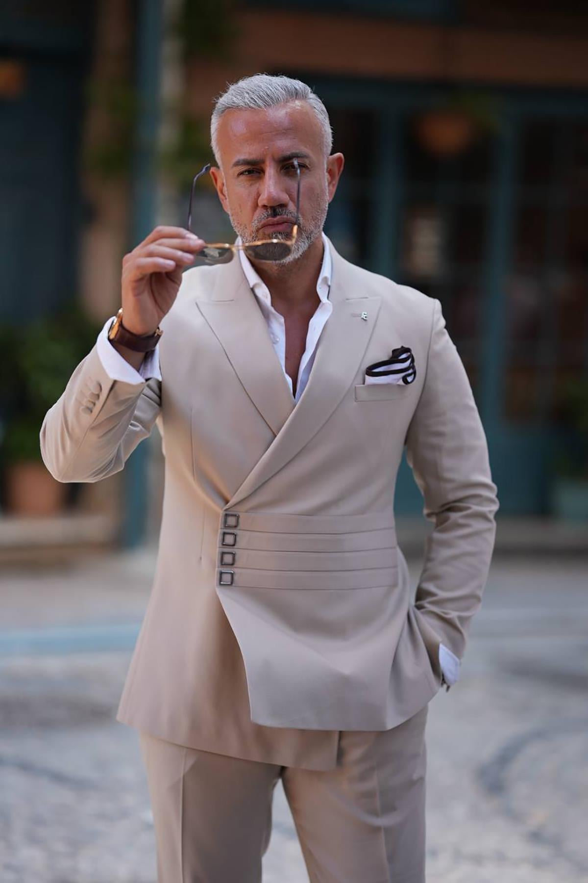 QUADRUPLE SNAP SUIT