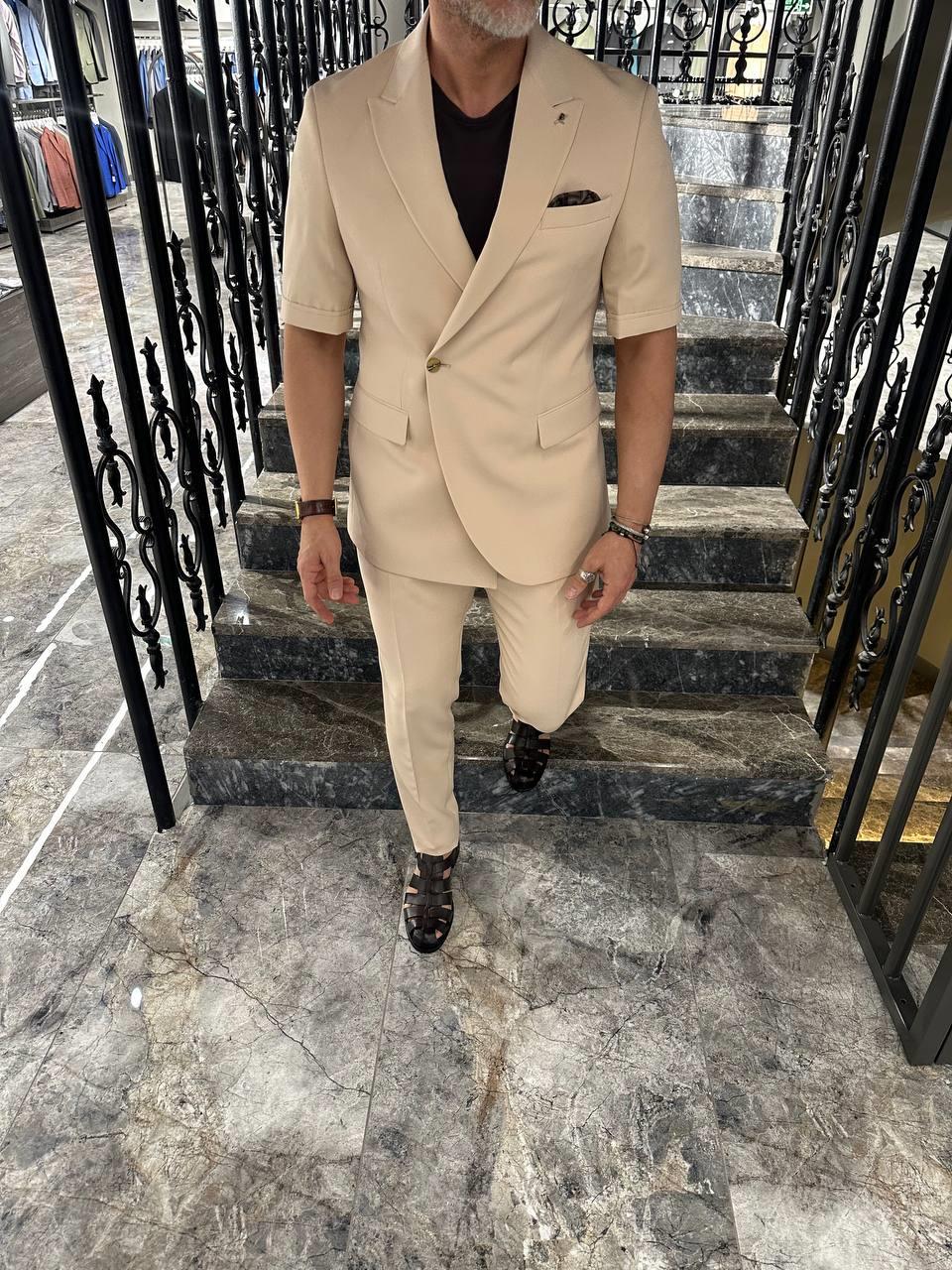 KISA KOLLU  TAKIM ELBİSE