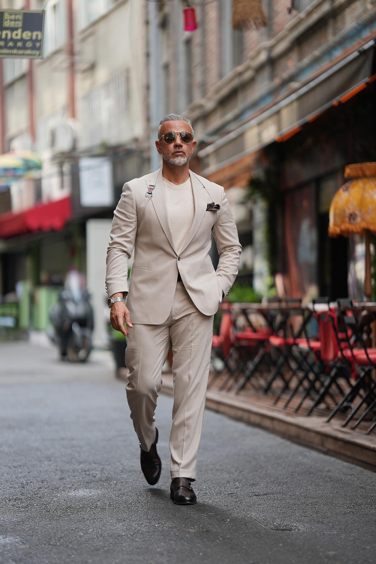  OMUZDAN TOKALI ŞERİTLİ PREMİUM TAKIM ELBİSE 