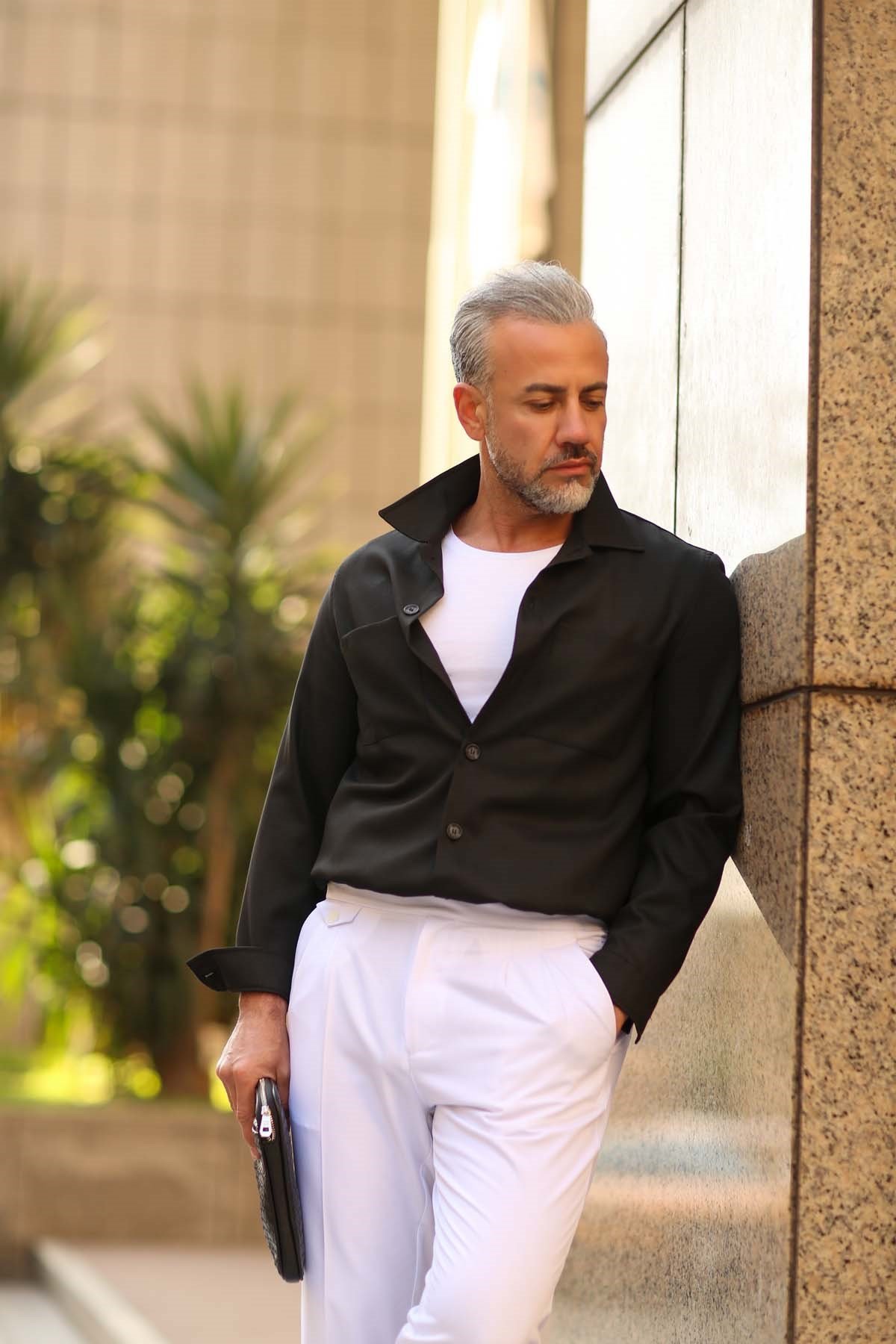 SiYAH DÜĞMELİ YAZLIK ERKEK MONT - SLIM FIT