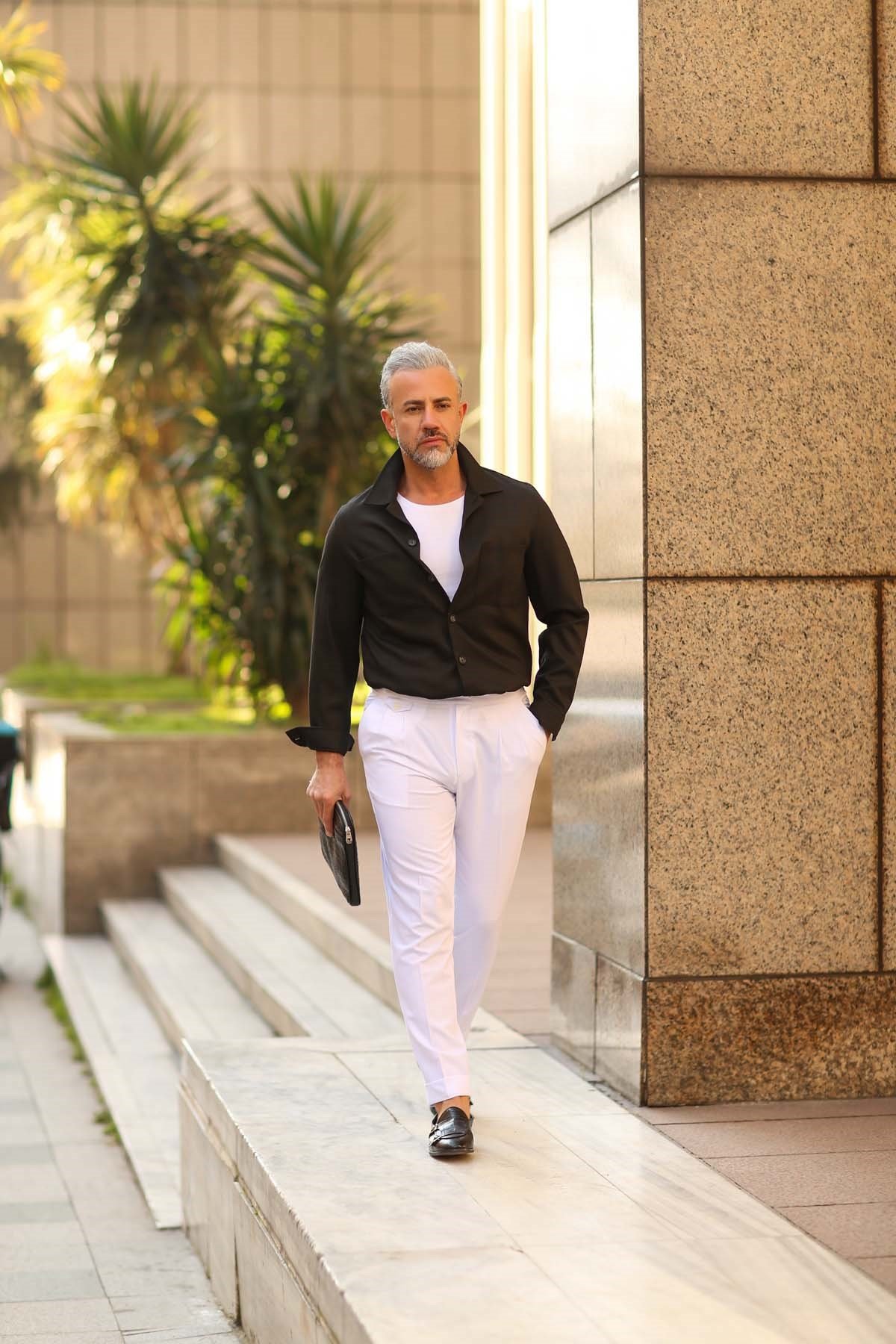 SiYAH DÜĞMELİ YAZLIK ERKEK MONT - SLIM FIT