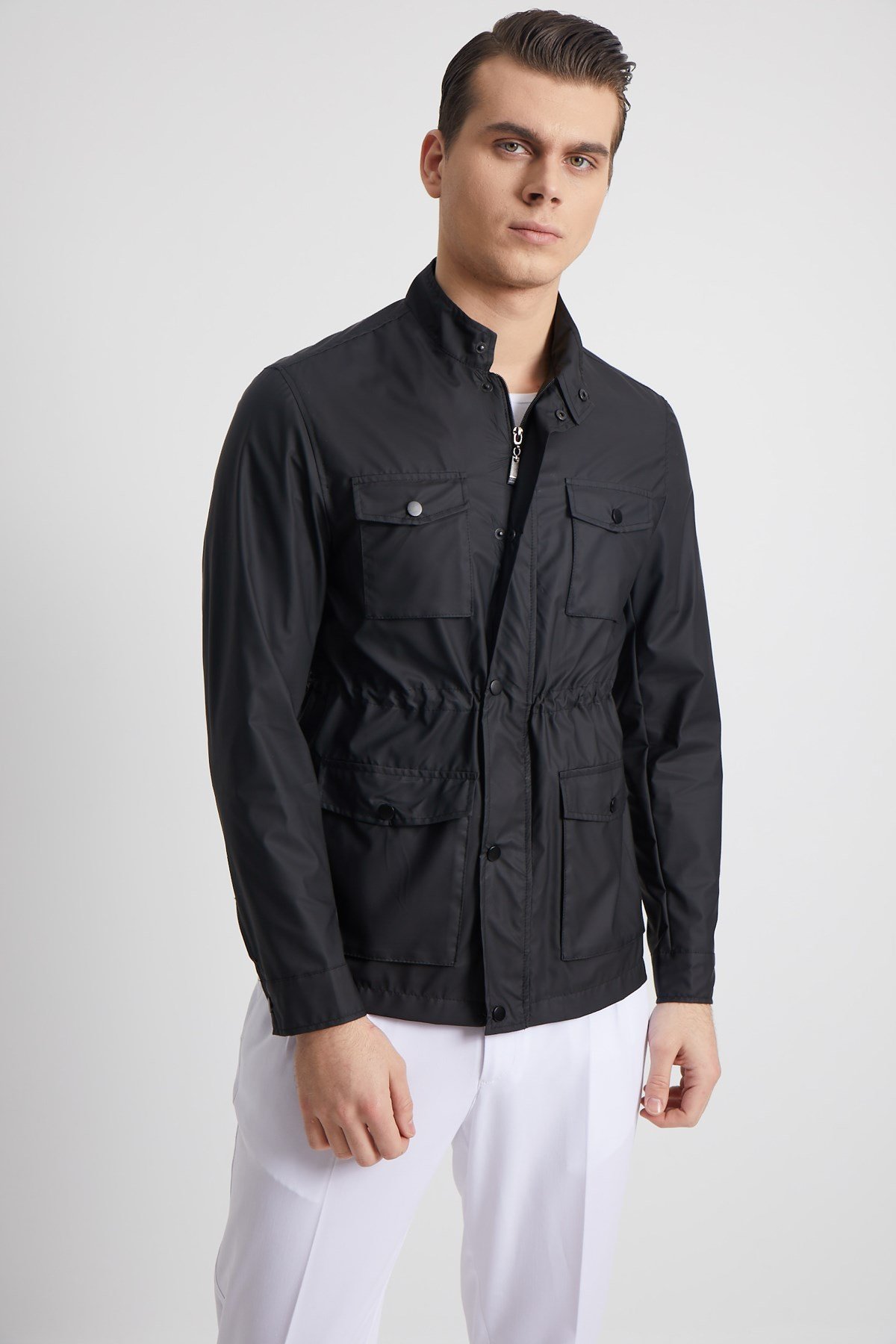 SiYAH HAKİM YAKA DÖRT CEP KÖRÜKLÜ ERKEK MONT - SLIM FIT