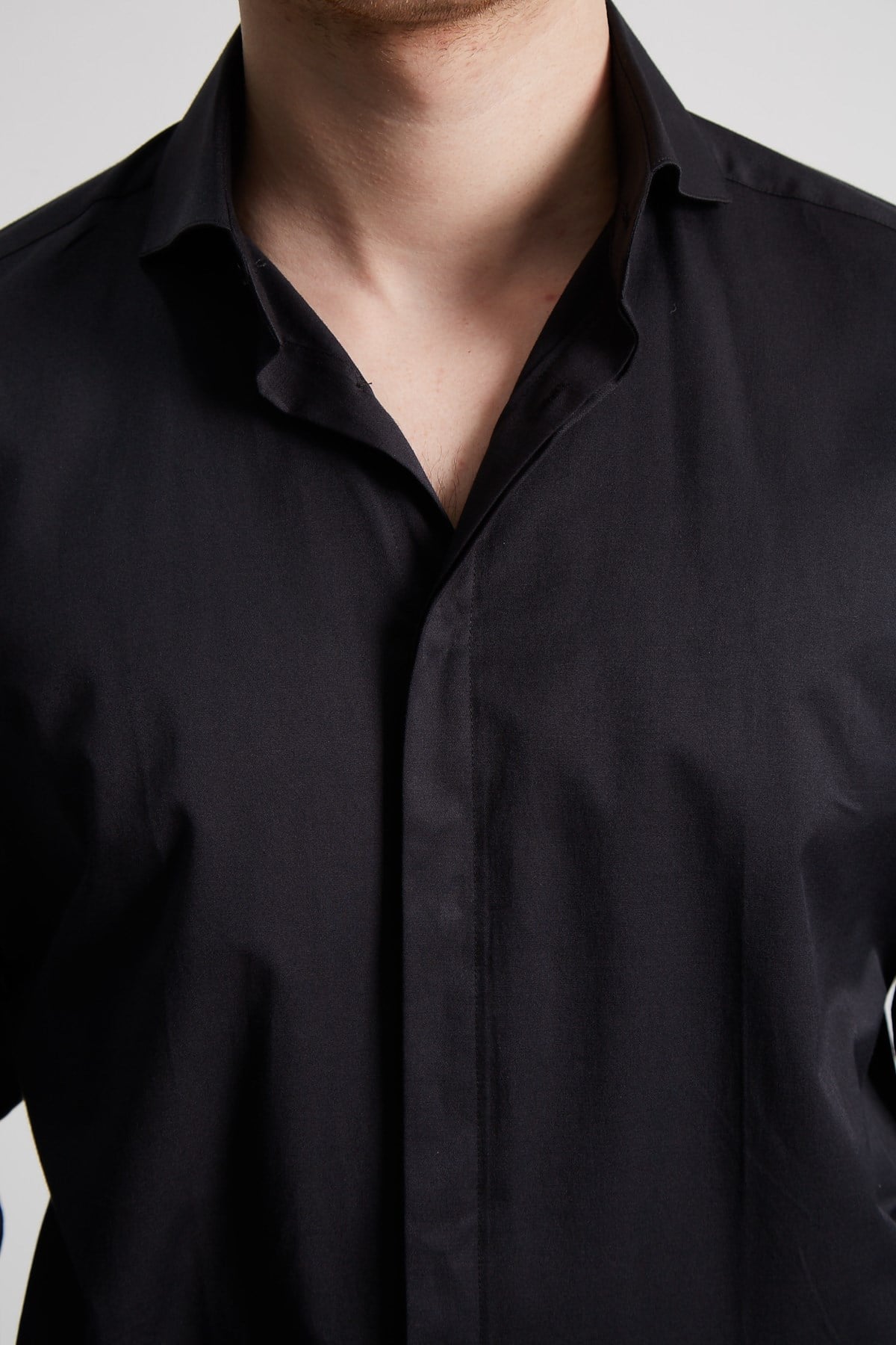 SiYAH KAVİSLİ TAM İTALYAKA PAMUK ERKEK GÖMLEK - SLIM FIT