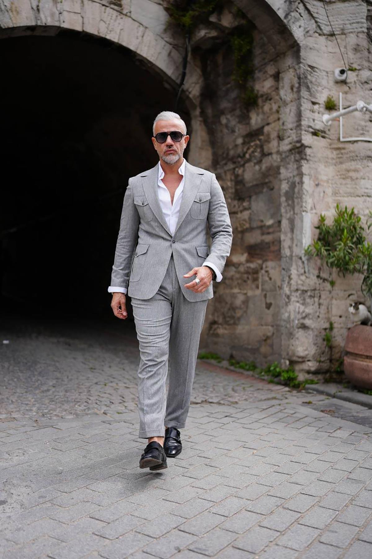 SPANISH COLLAR SAFARI SUIT