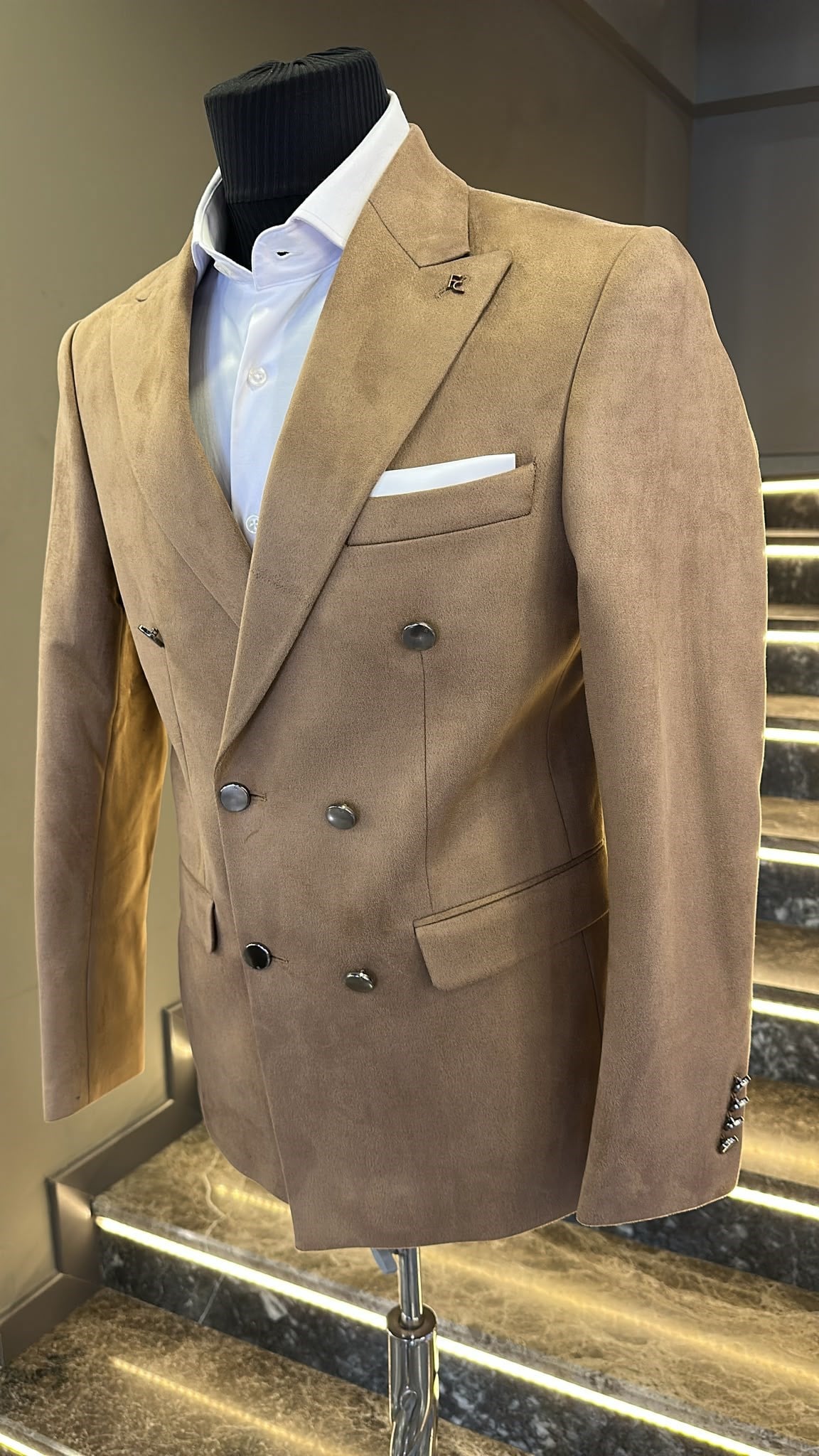 SUEDE DOUBLE BREASTED BLAZER