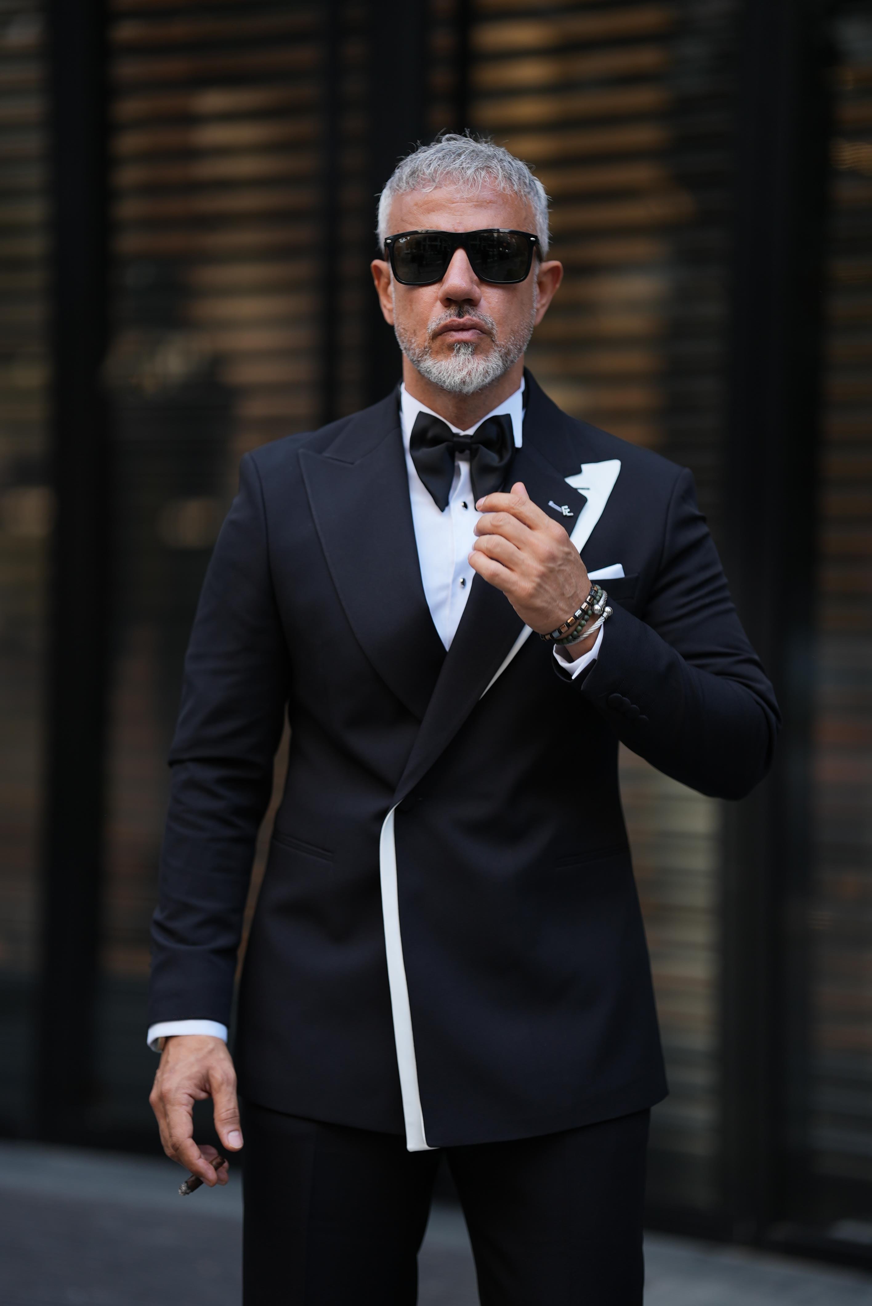 YAKA GARNİLİ TAKIM ELBİSE