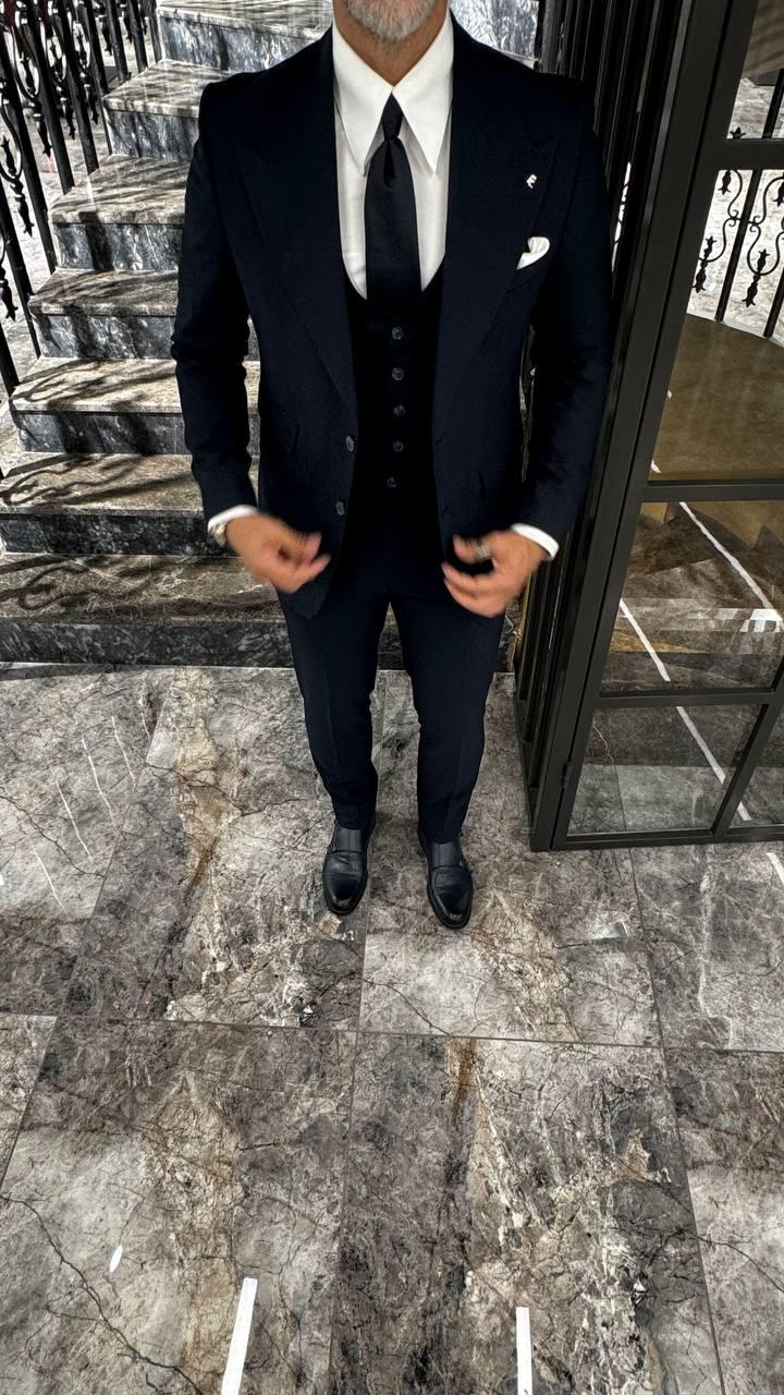 YELEKLİ TAKIM ELBİSE 