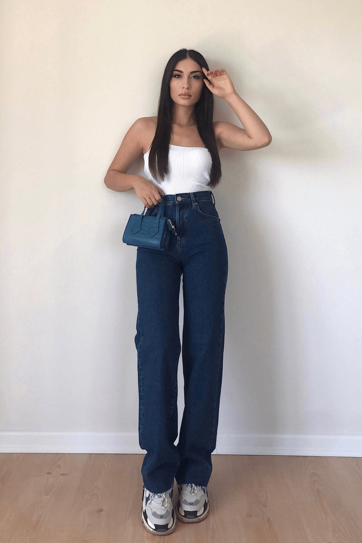 MANGO KOYU MAVİ JEAN