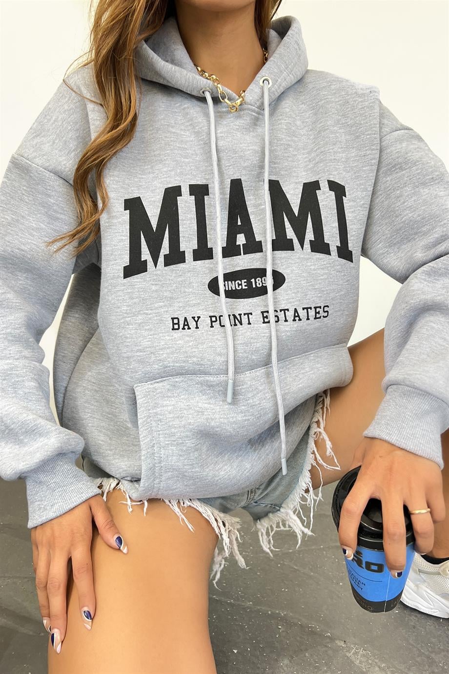Gri Miami Baskılı 3 İplik Şardonlu Kapşonlu SweatSun VictoriaGri Miami Baskılı 3 İplik Şardonlu Kapşonlu Sweat