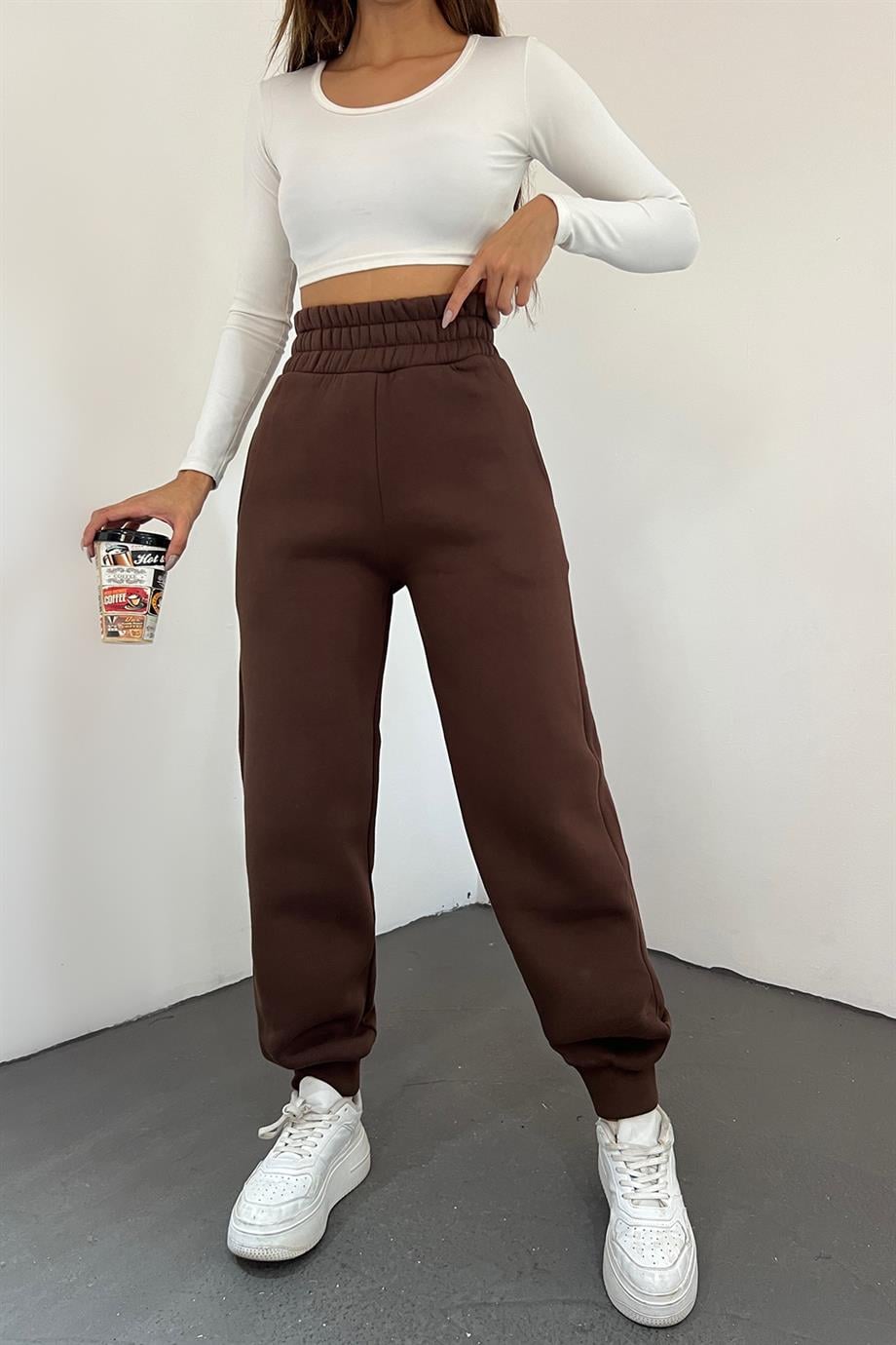 Kahve MYD 3 İplik Polarlı Jogger EşofmanSun VictoriaKahve MYD 3 İplik Polarlı Jogger Eşofman