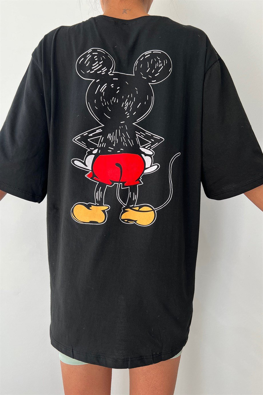 Hera Moda Kadın Mickey Mouse Siyah Baskılı Oversize Tshirt