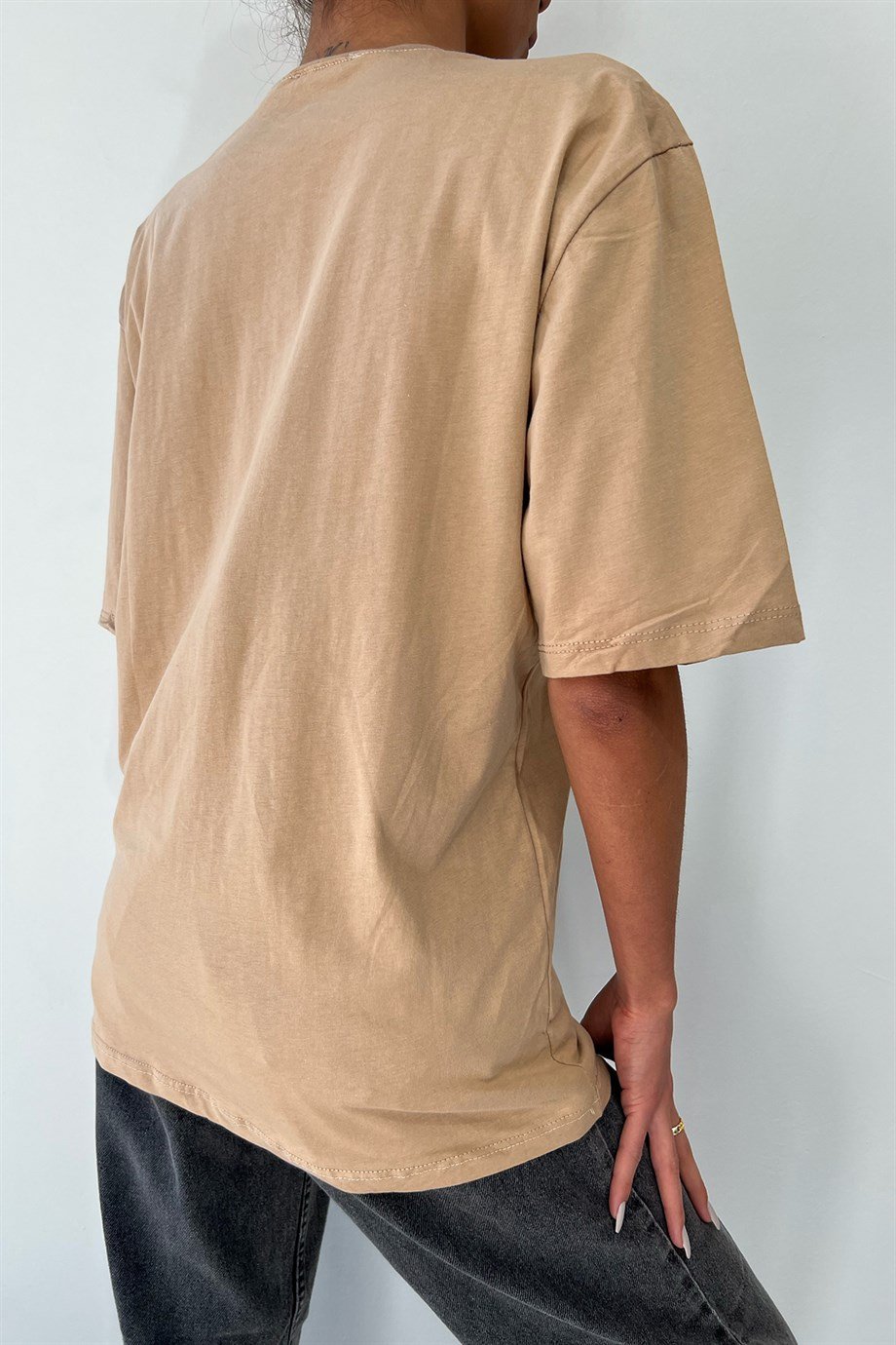 Hera Moda Krem Brooklyn Oversize Tshirt 