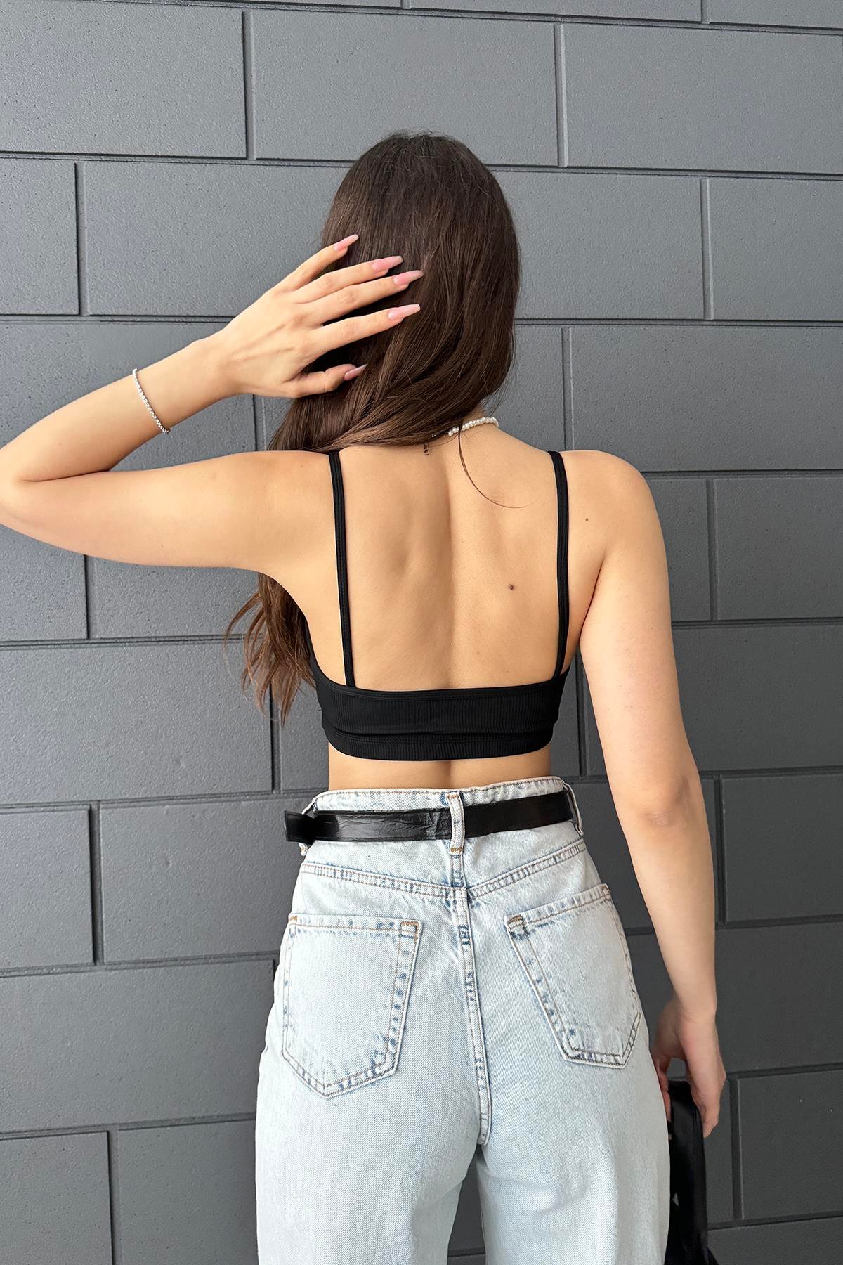Heramoda Kadın Siyah V yaka Dilvin Crop