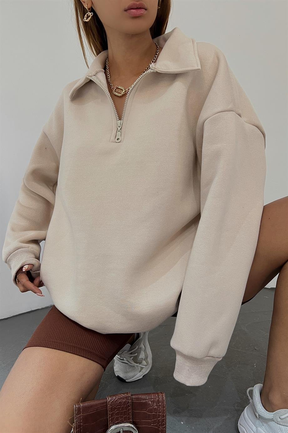 Krem Fermuarlı Polo Yaka Sweat
