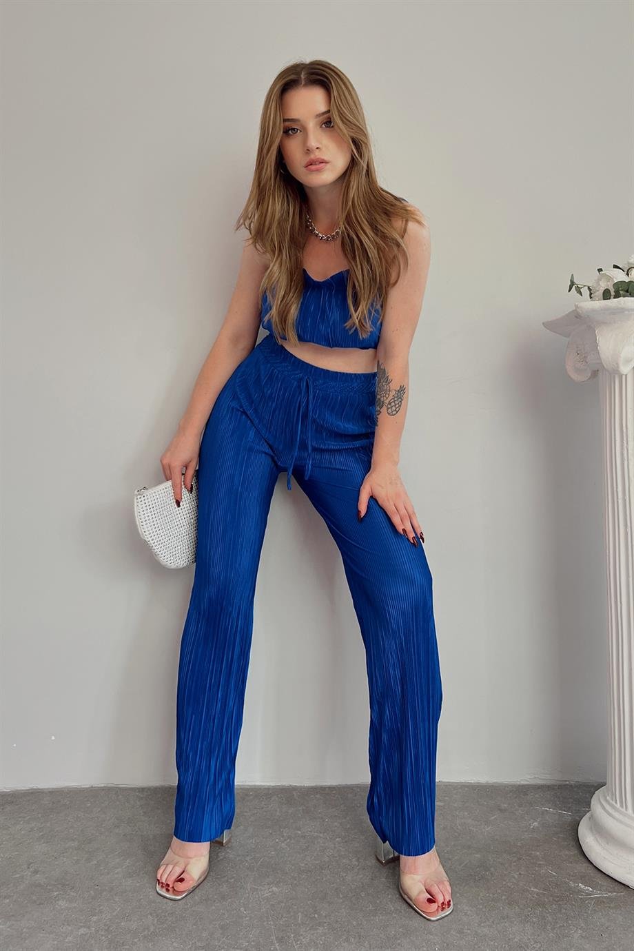 Saks Mavisi Pliseli Pantolon Crop Takım