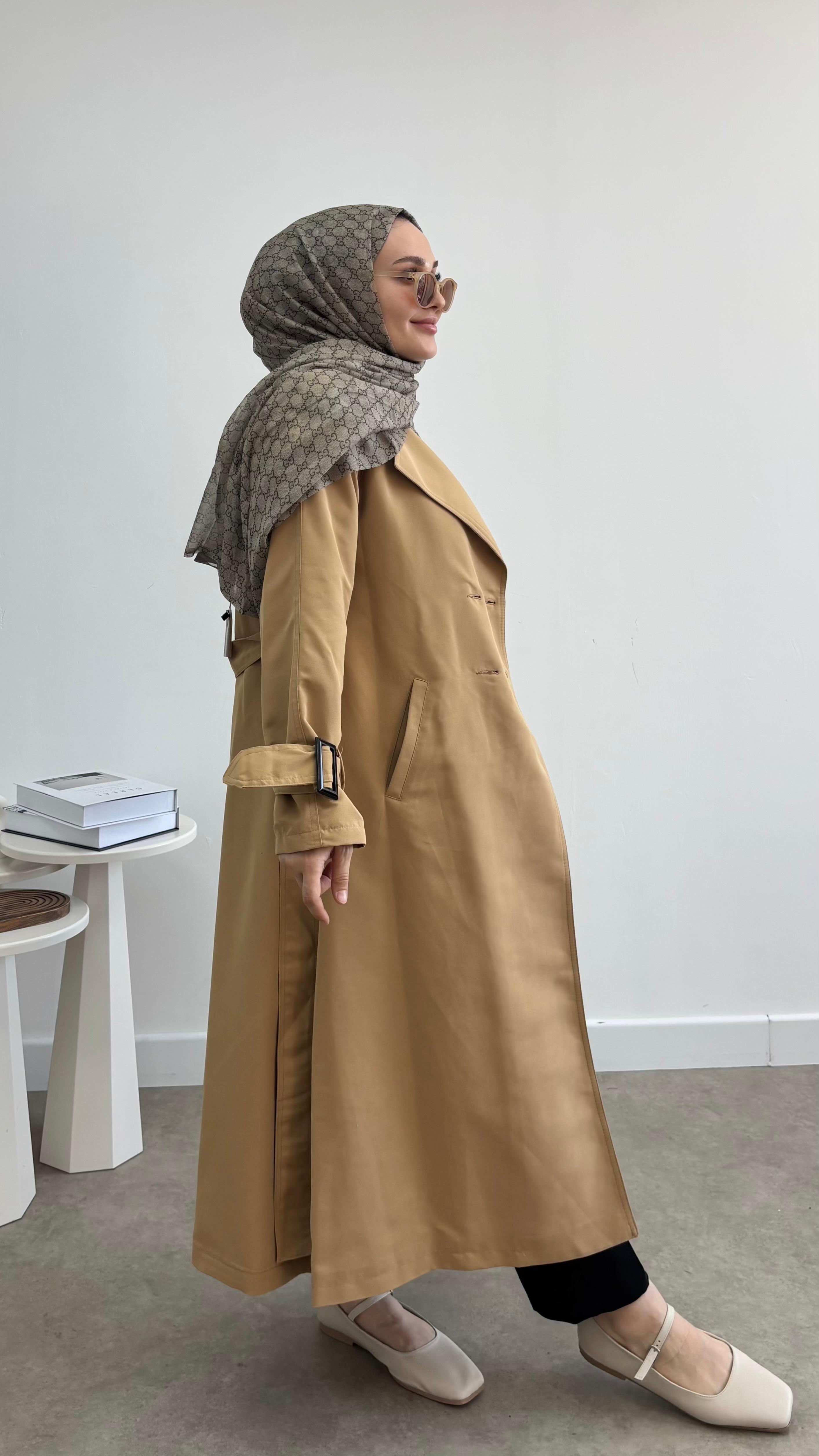Miqa Trençkot Camel
