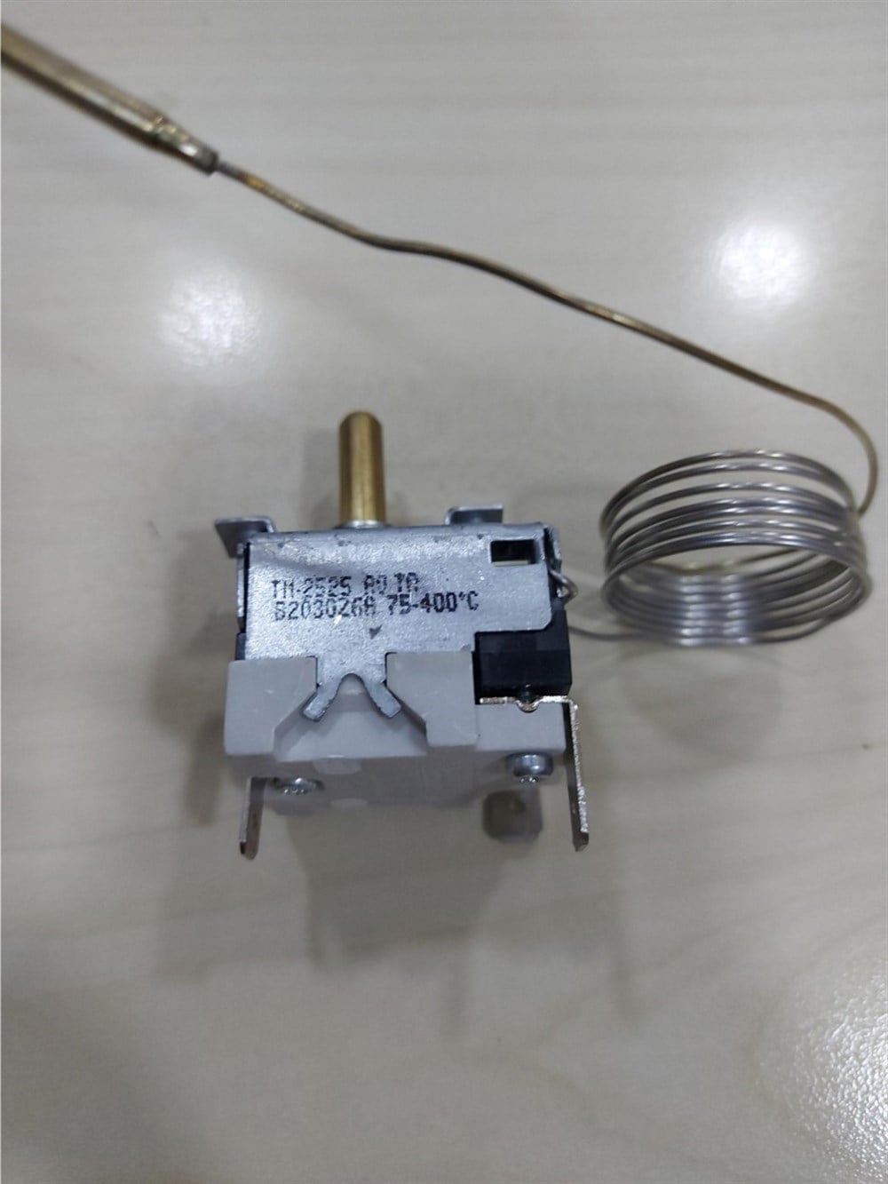 Tecasa 75-400°C TM2525AO/TAAyarlı 1 mt. Spiralli Termostat