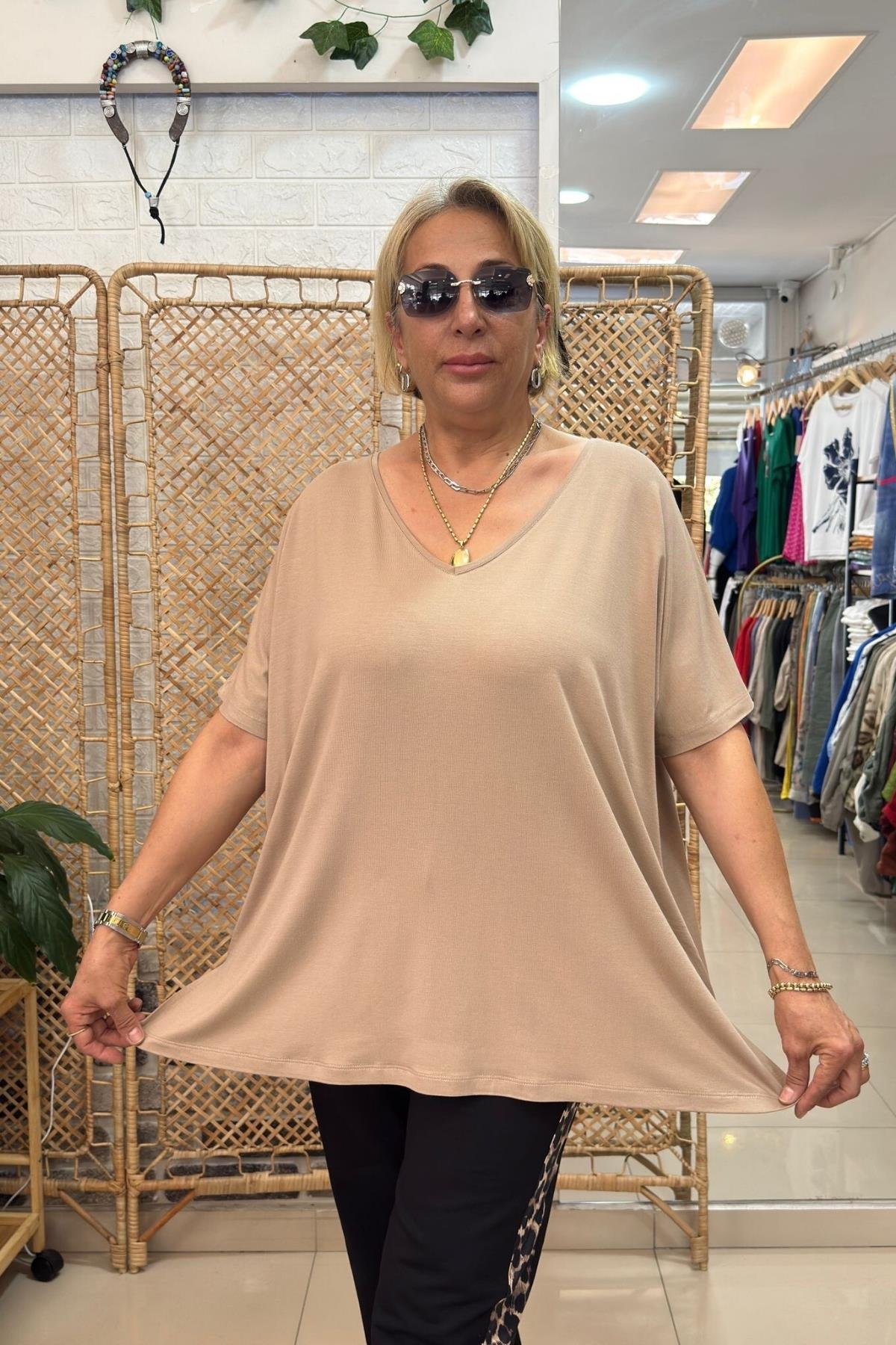 V Yaka Basic Bluz Bej