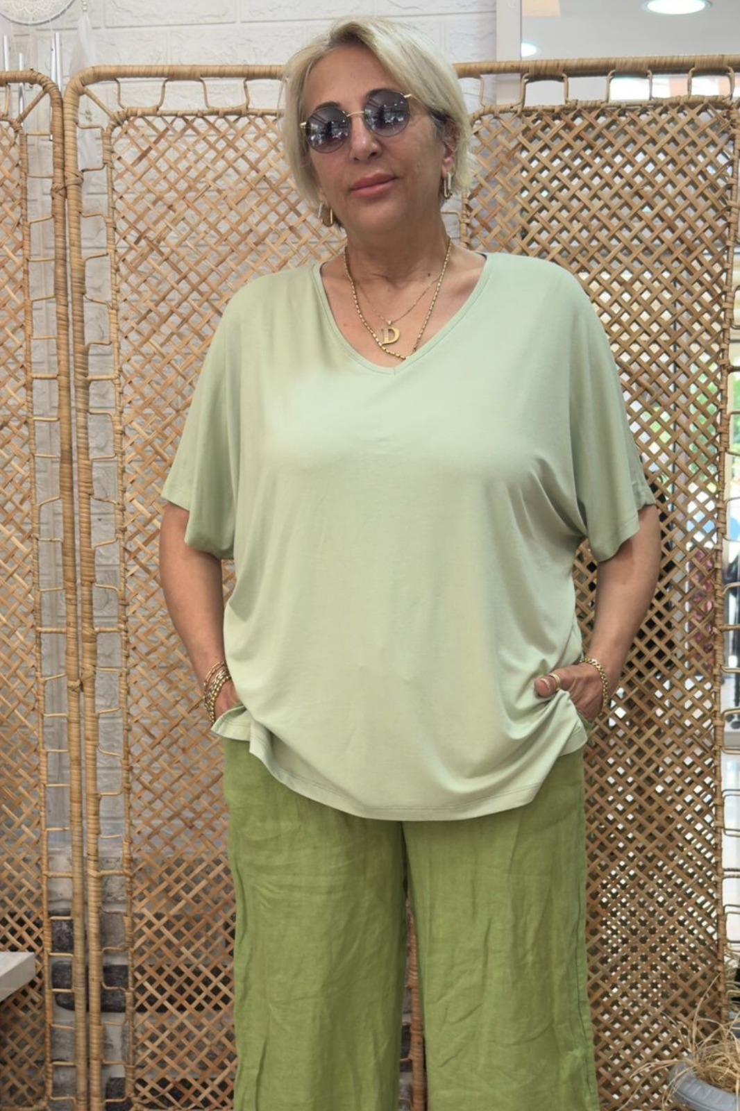 V Yaka Basic Bluz Yeşil