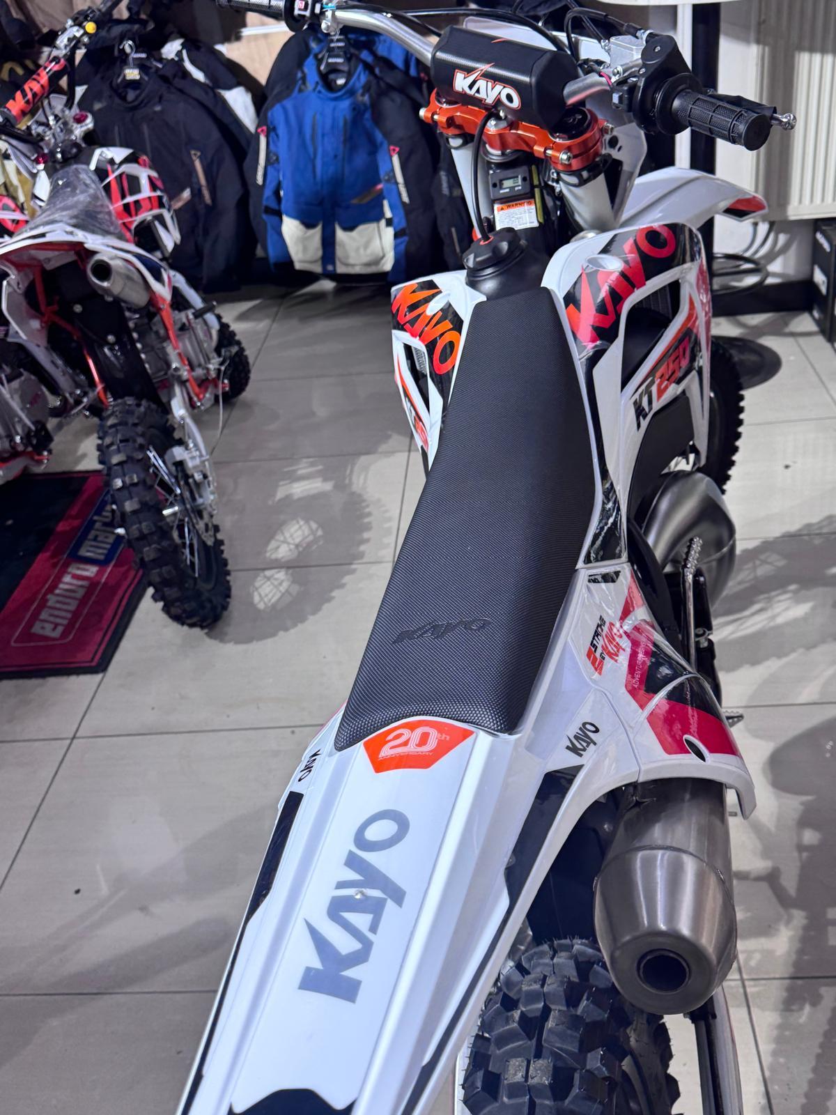 Kayo KT250 2T