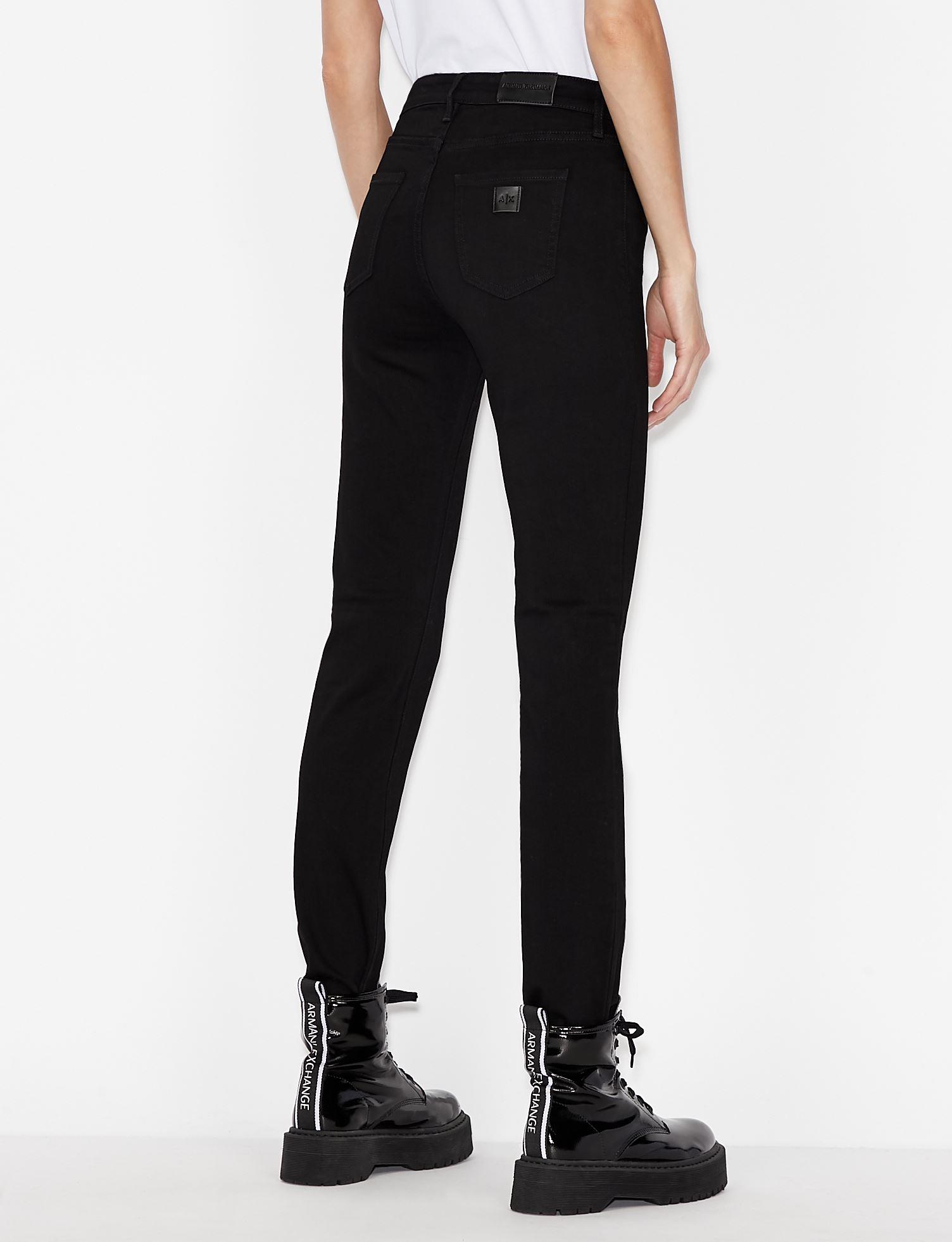 ARMANI EXCHANGE DAR KESİM KOT PANTOLON