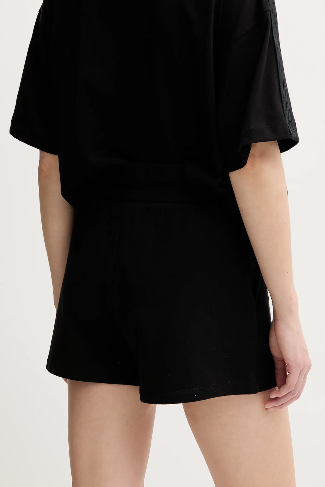 ARMANI EXCHANGE KADIN ŞORT