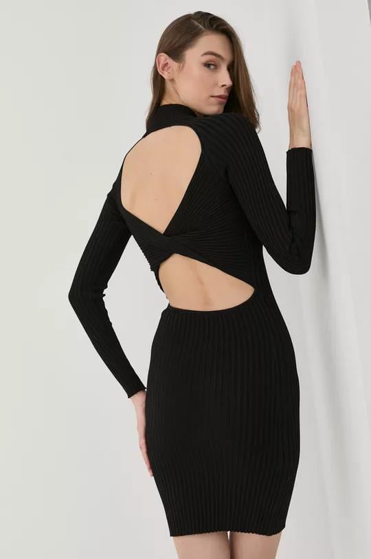 GUESS SIRT DETAYLI TRİKO ELBİSE