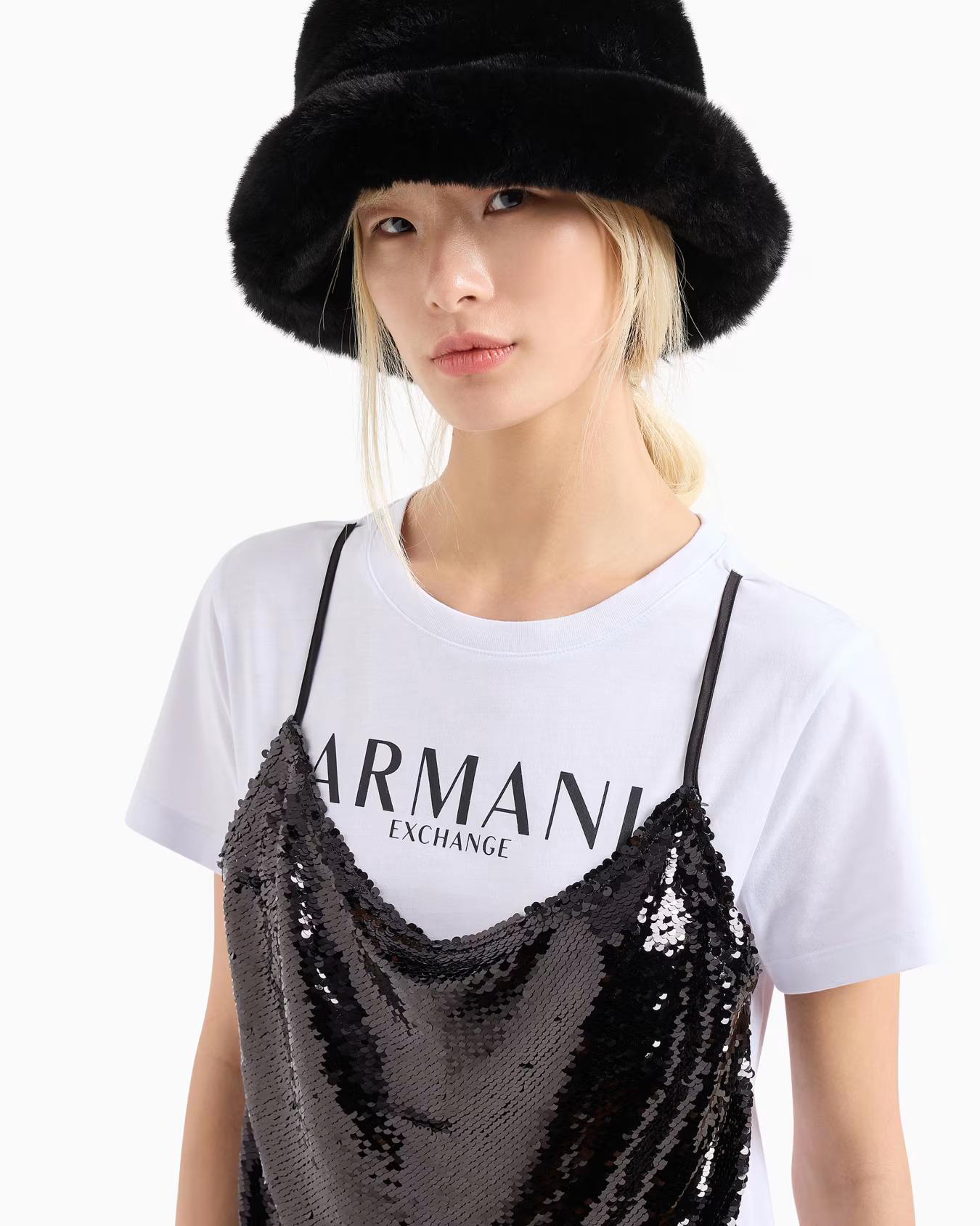 XW000081AF10521 ARMANI EXCHANGE KADIN ŞAPKA