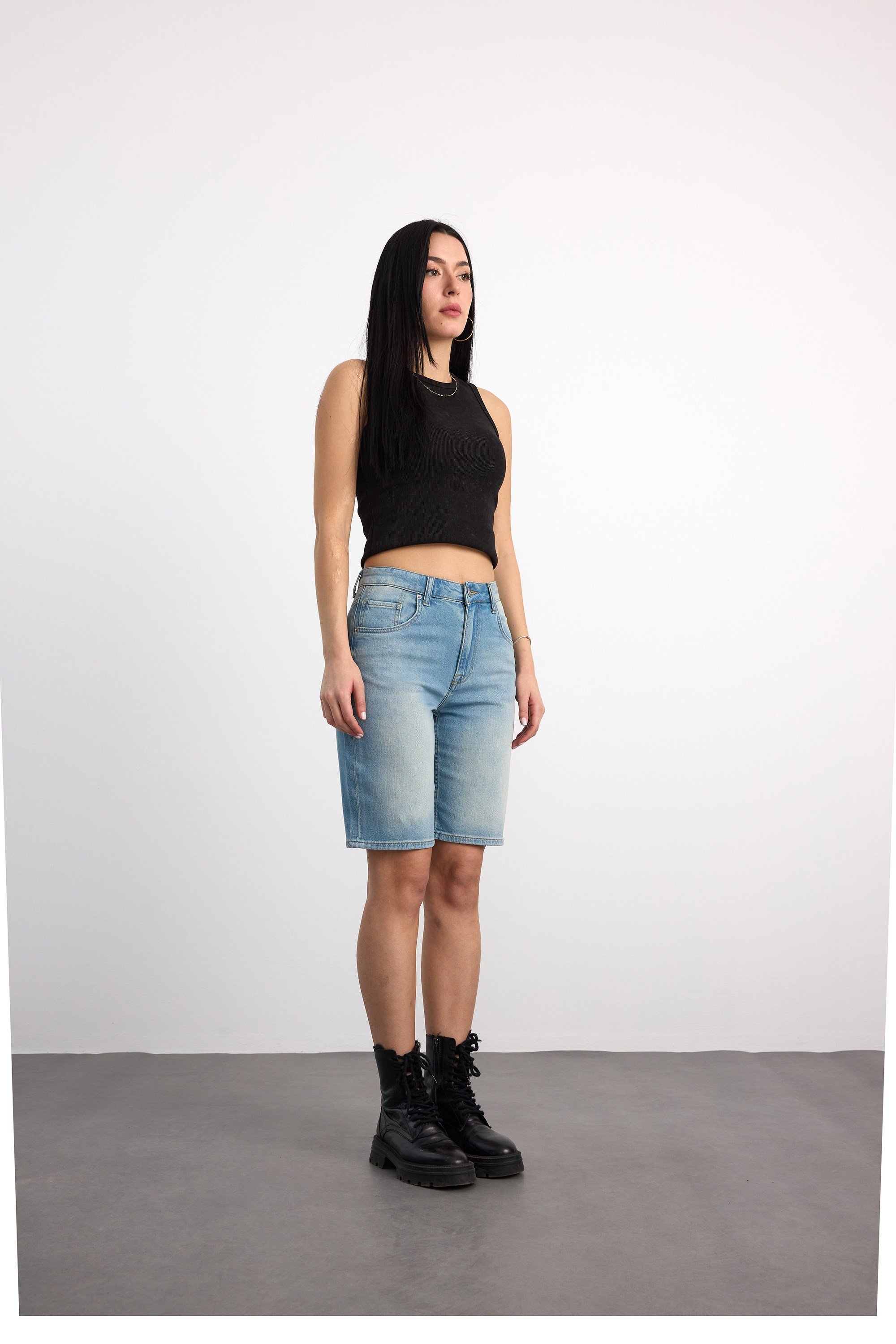 40391-73603 KADIN MOM FİT MID WAIST DENİM ŞORT 40391-73603