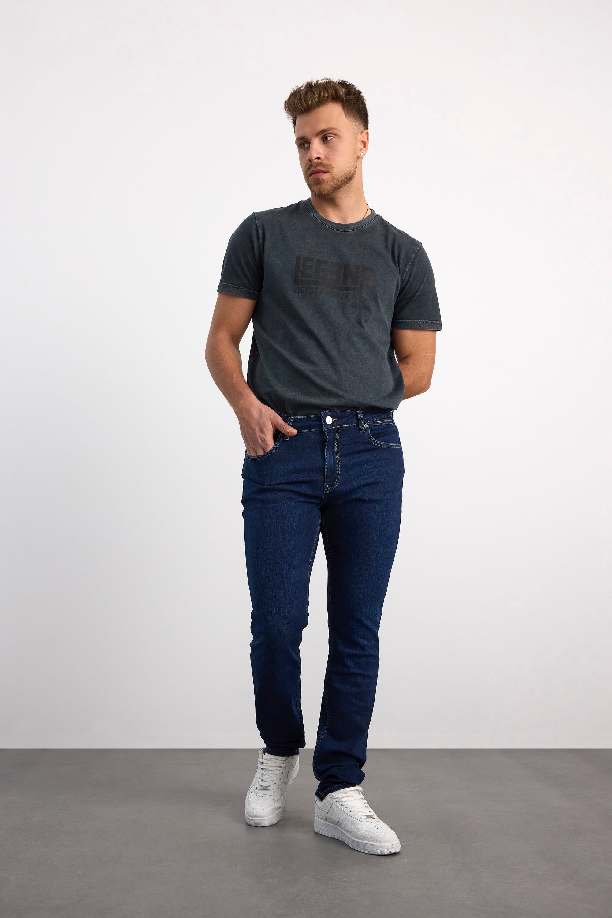 76083-70077  ERKEK DENİM COMFORD FİT MID WAIST SLİM LEG PANTOLON 76083-70077