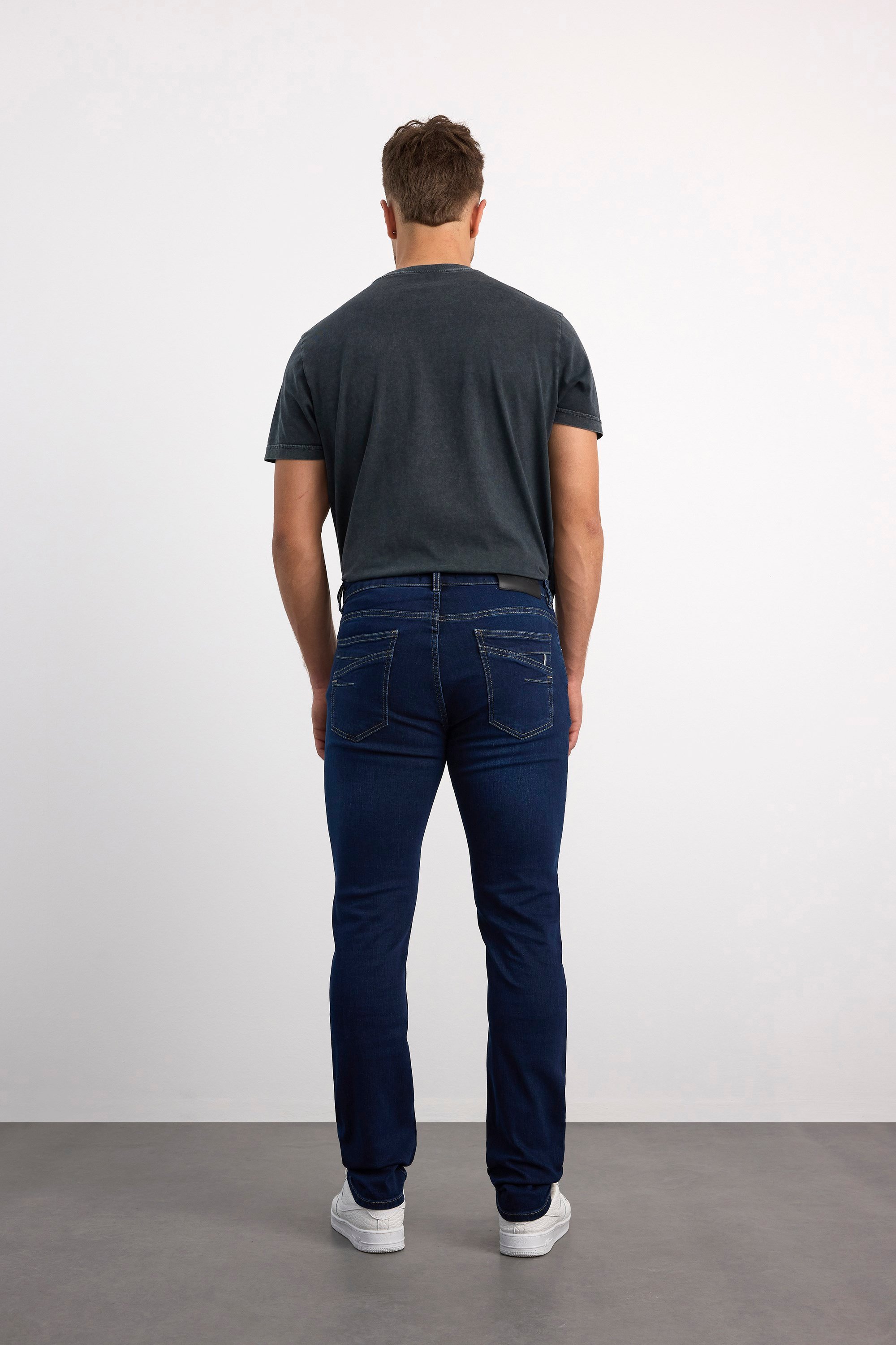 76083-70077  ERKEK DENİM COMFORD FİT MID WAIST SLİM LEG PANTOLON 76083-70077