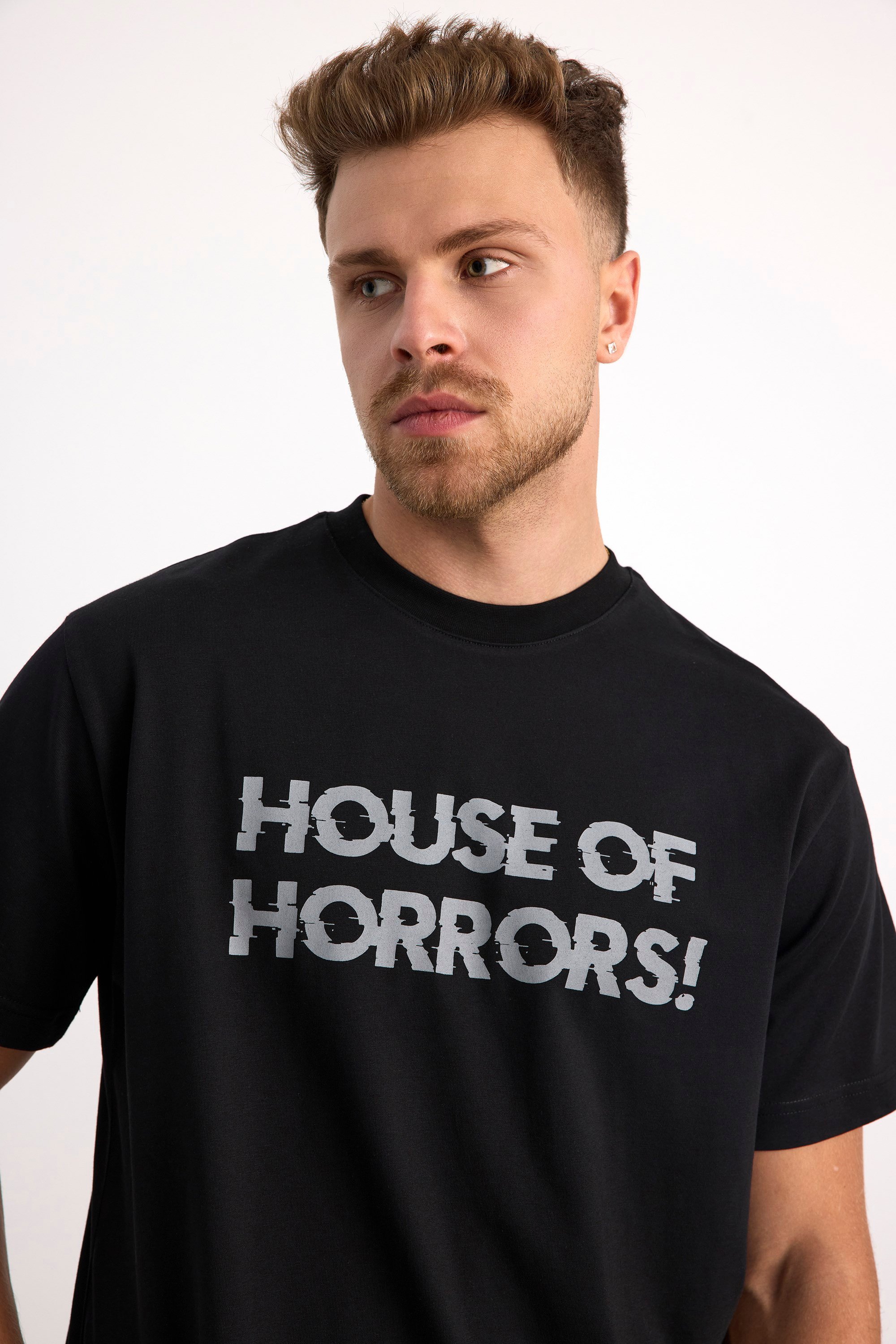 VIGOSS ACTION OVERSIZE BASKILI ERKEK T-SHIRT 63079-30226