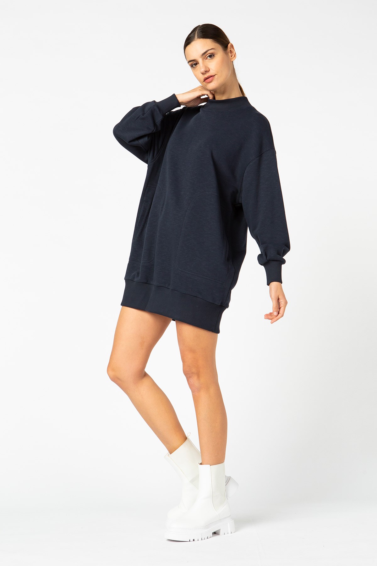 VIGOSS KADIN BALIKÇI YAKA UZUN SWEATSHIRT  . 13340-00324