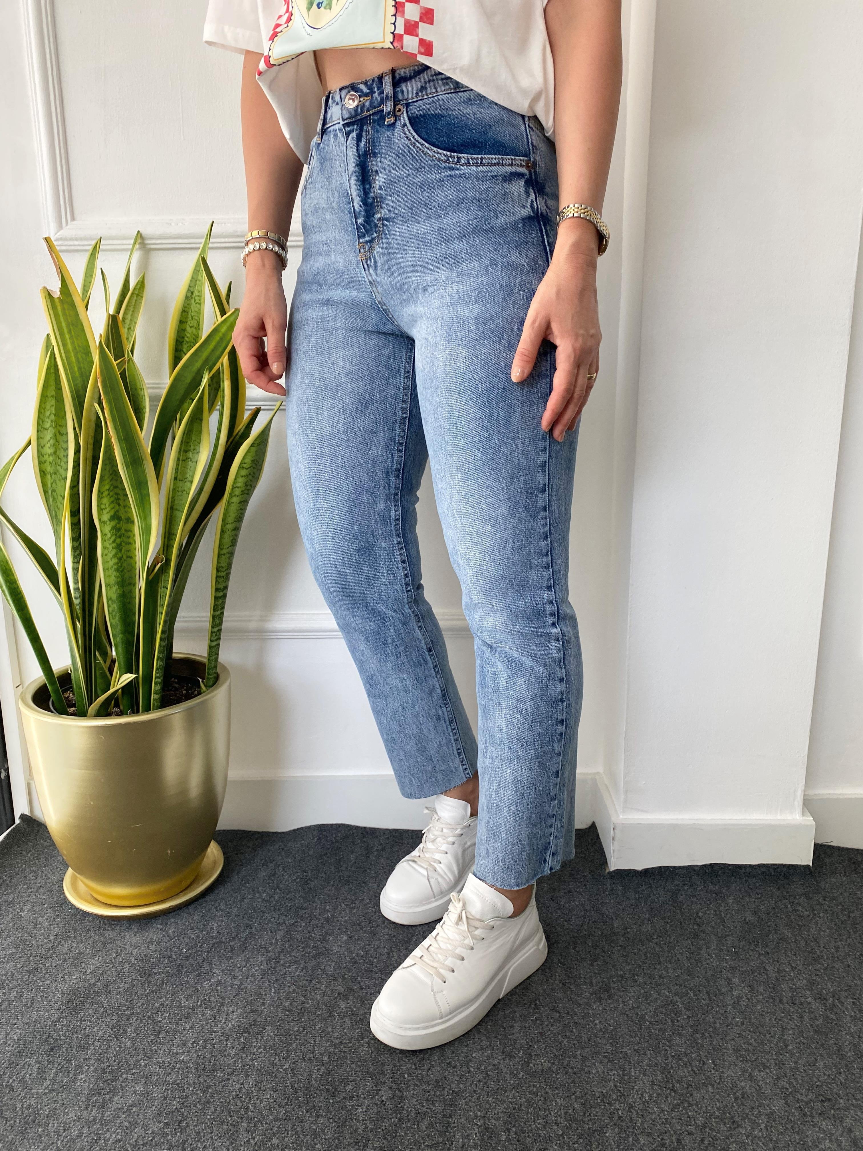 Boyfit Kesik Paça Jean Açık Mavi