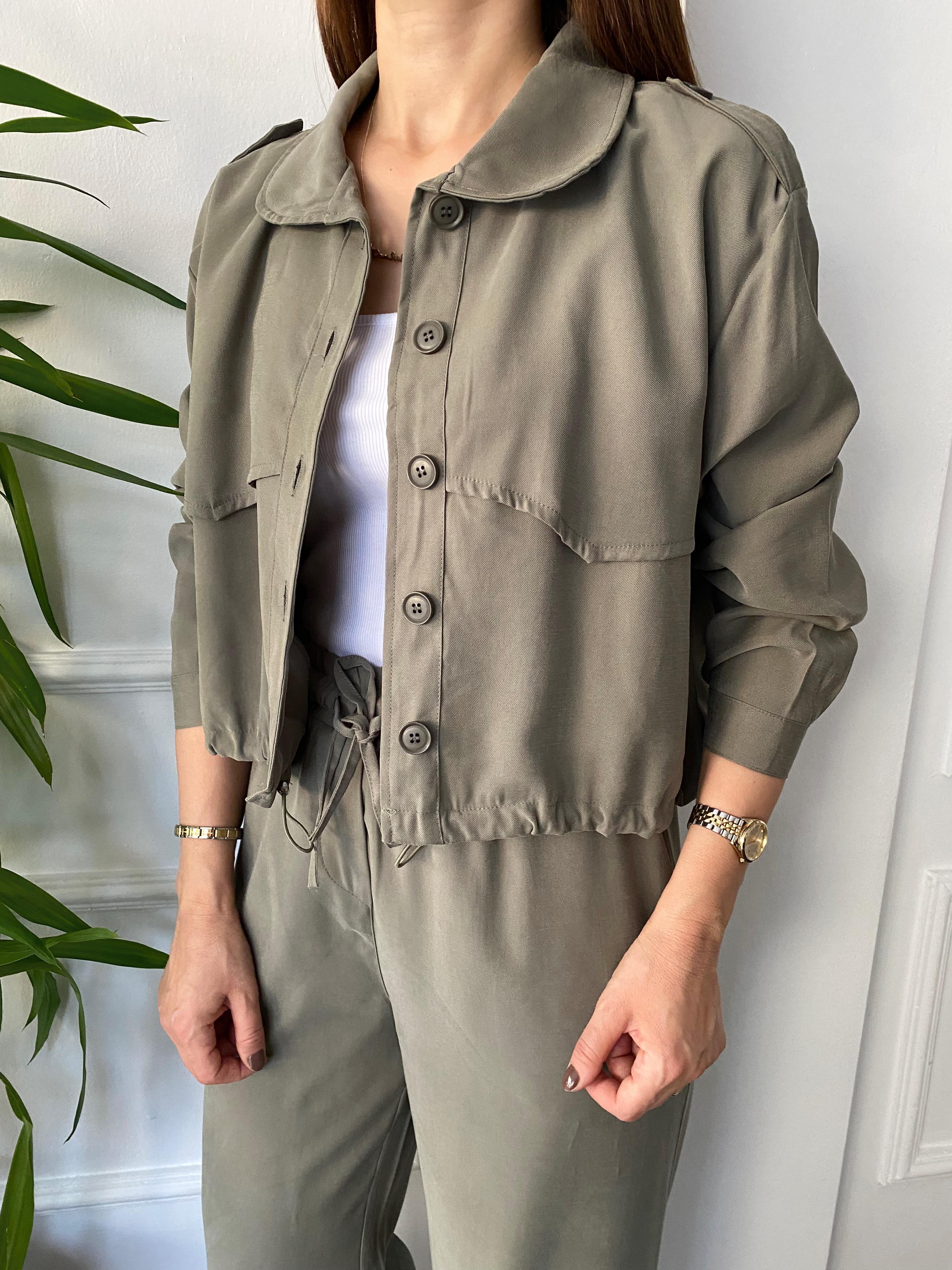 Lastikli Crop Ceket Takım Haki